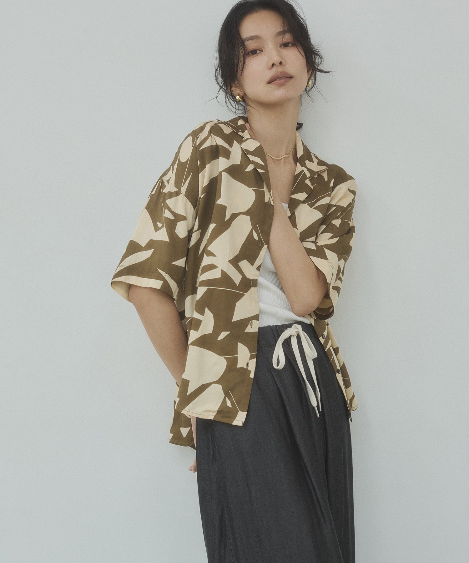 VISCOSE SATIN PRINTED OPEN-COLLAR SHIRT