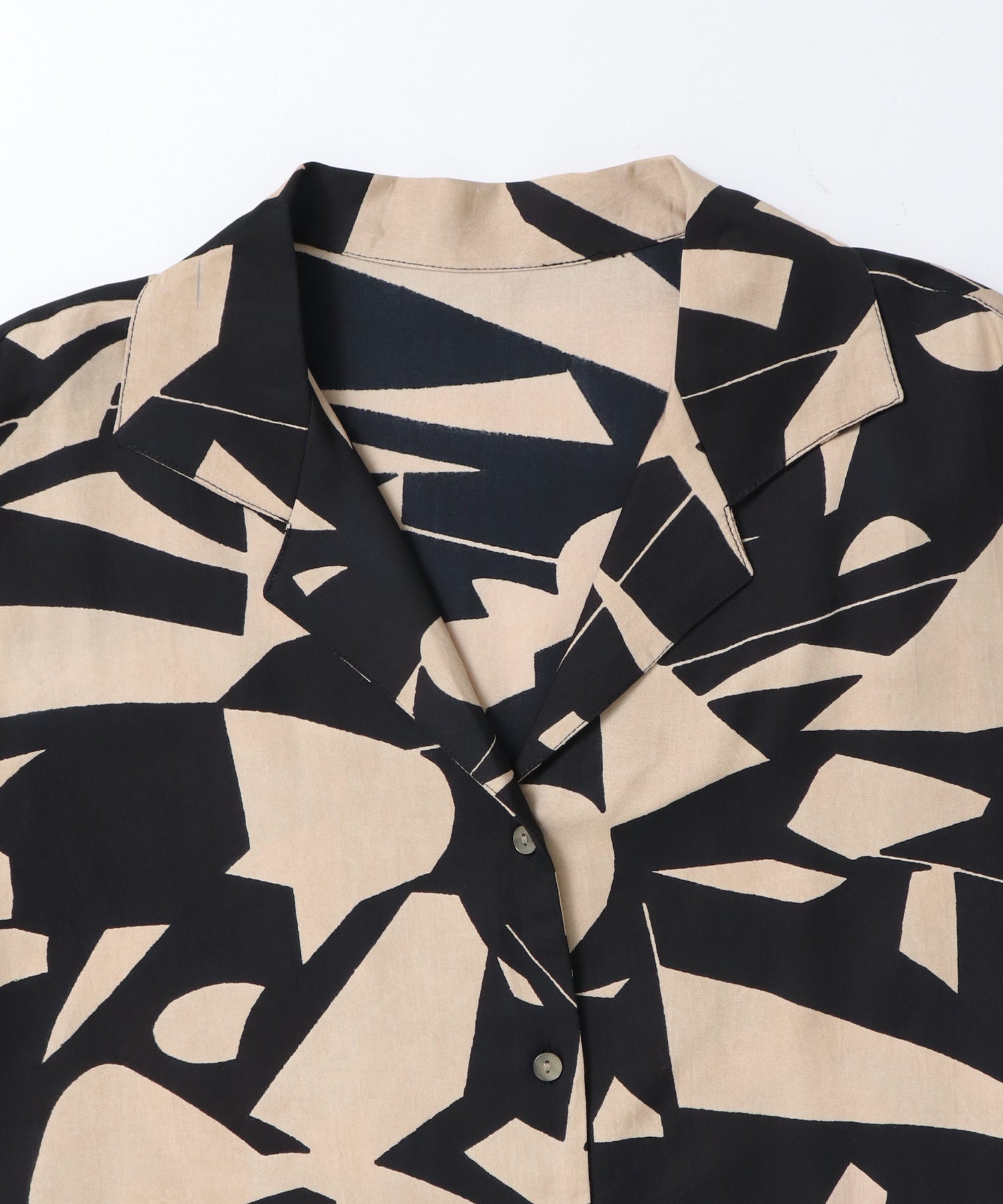 VISCOSE SATIN PRINTED OPEN-COLLAR SHIRT