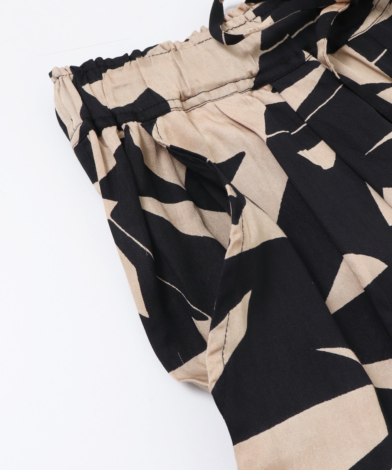 VISCOSE SATIN PRINTED EASY PANTS