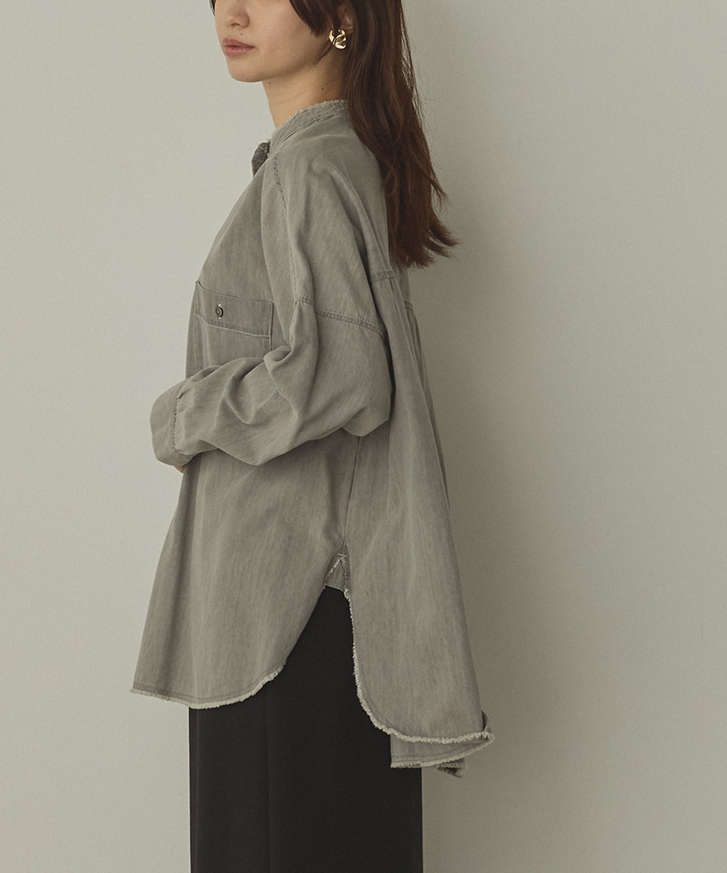 【WEB限定/別注】 バンドカラー オーバーサイズ デニムシャツ