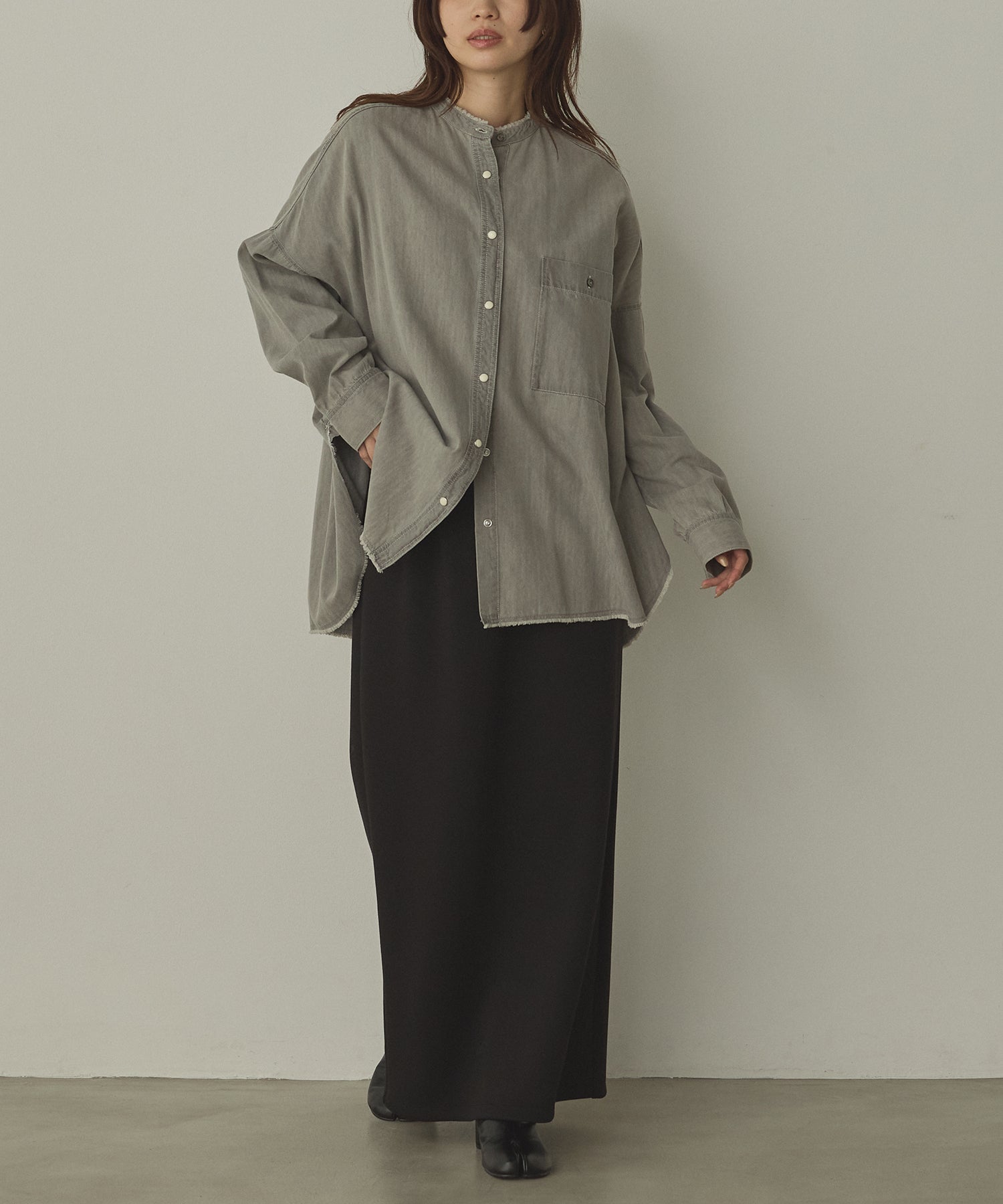 【WEB限定/別注】 バンドカラー オーバーサイズ デニムシャツ