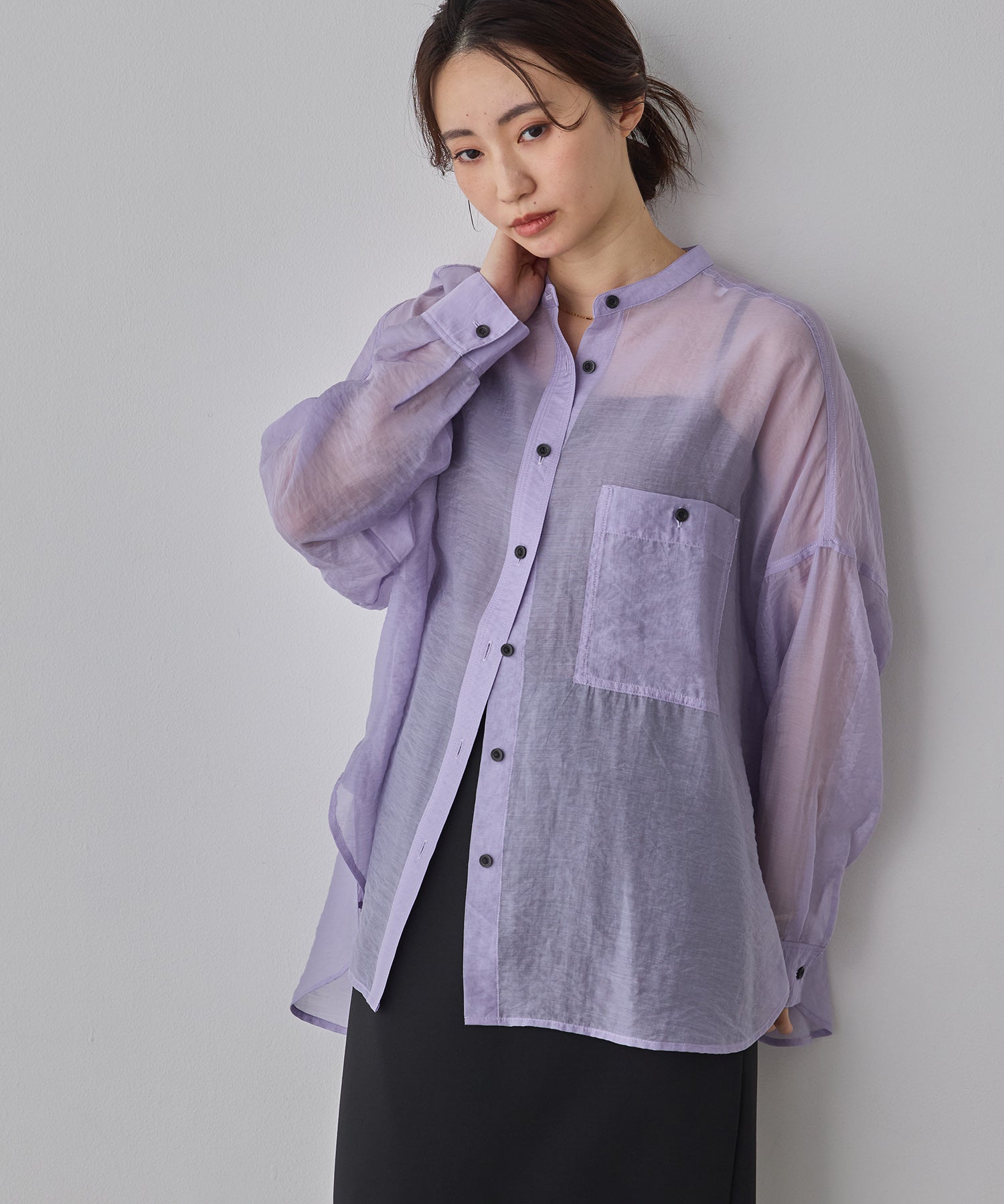 《一部予約》【WEB限定/別注】バンドカラー シアーシャツ