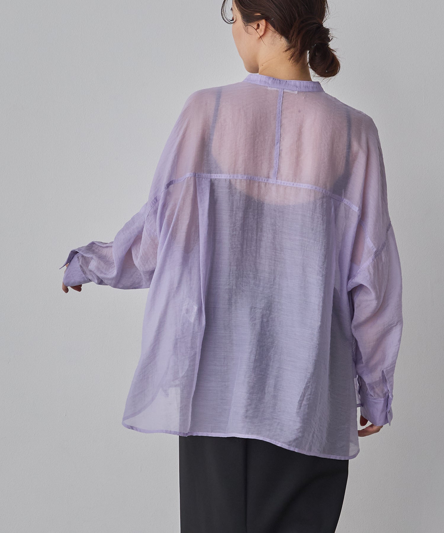 《一部予約》【WEB限定/別注】バンドカラー シアーシャツ