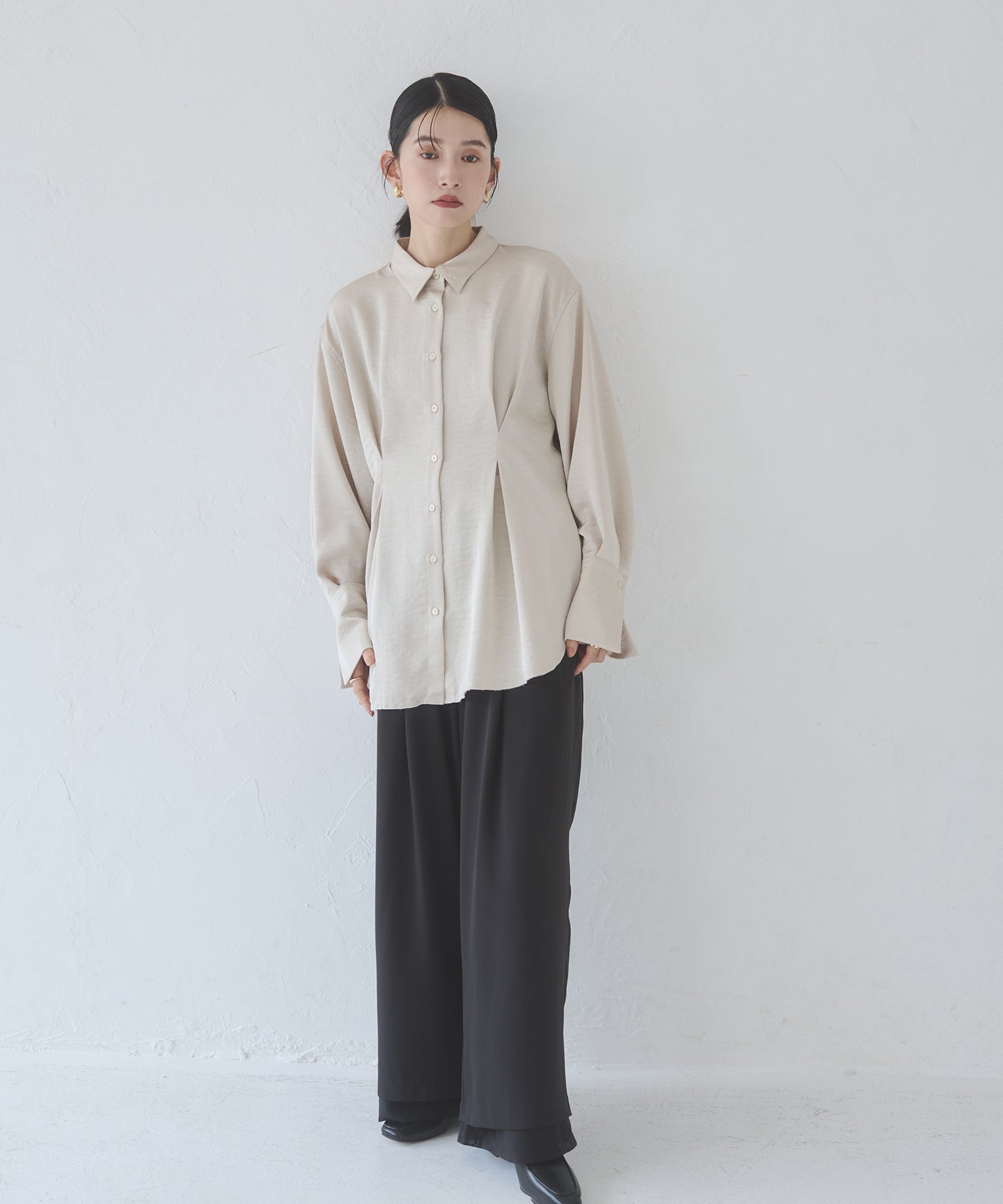 MATTE SATIN TUCK SHIRT