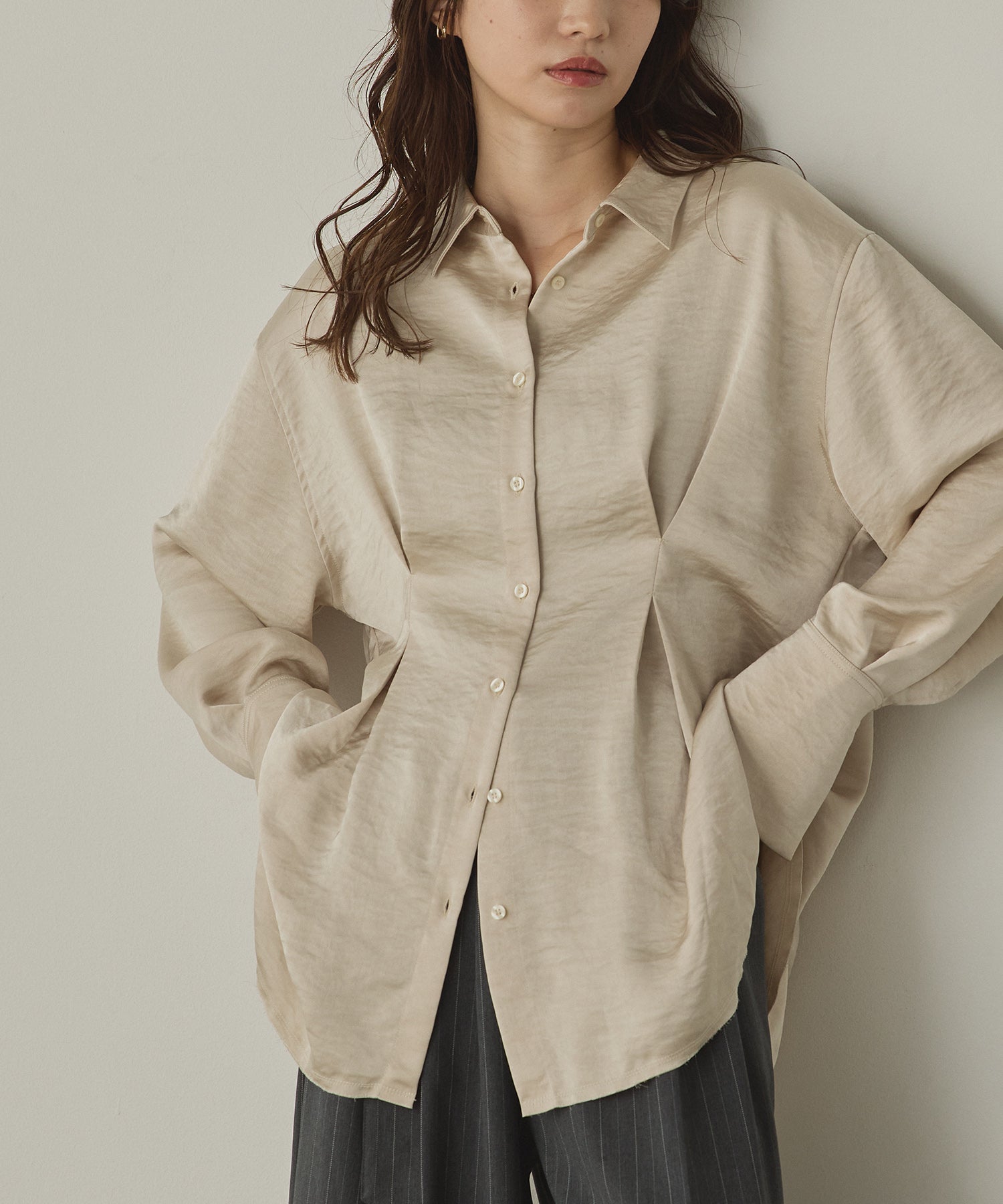 MATTE SATIN TUCK SHIRT