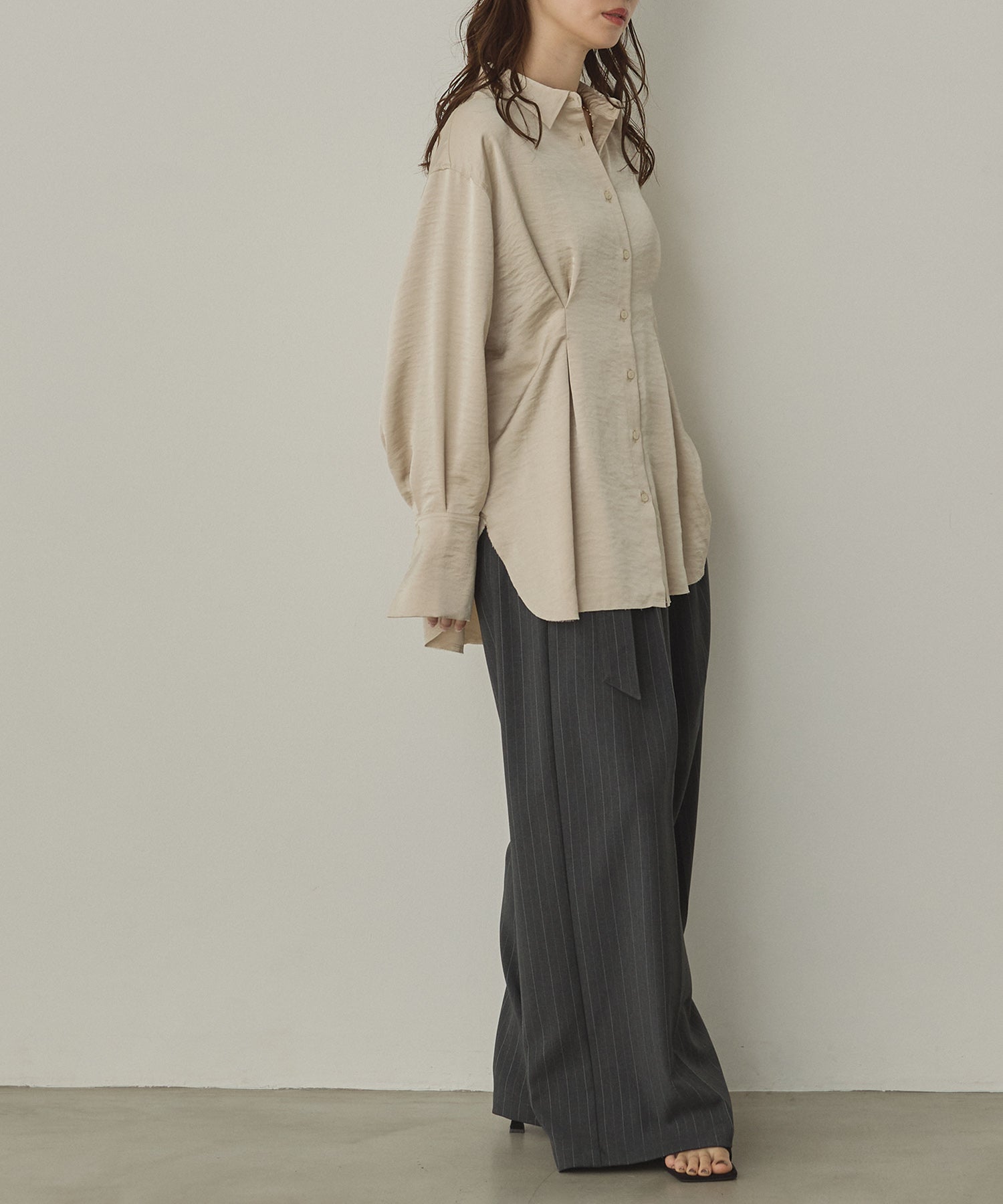 MATTE SATIN TUCK SHIRT