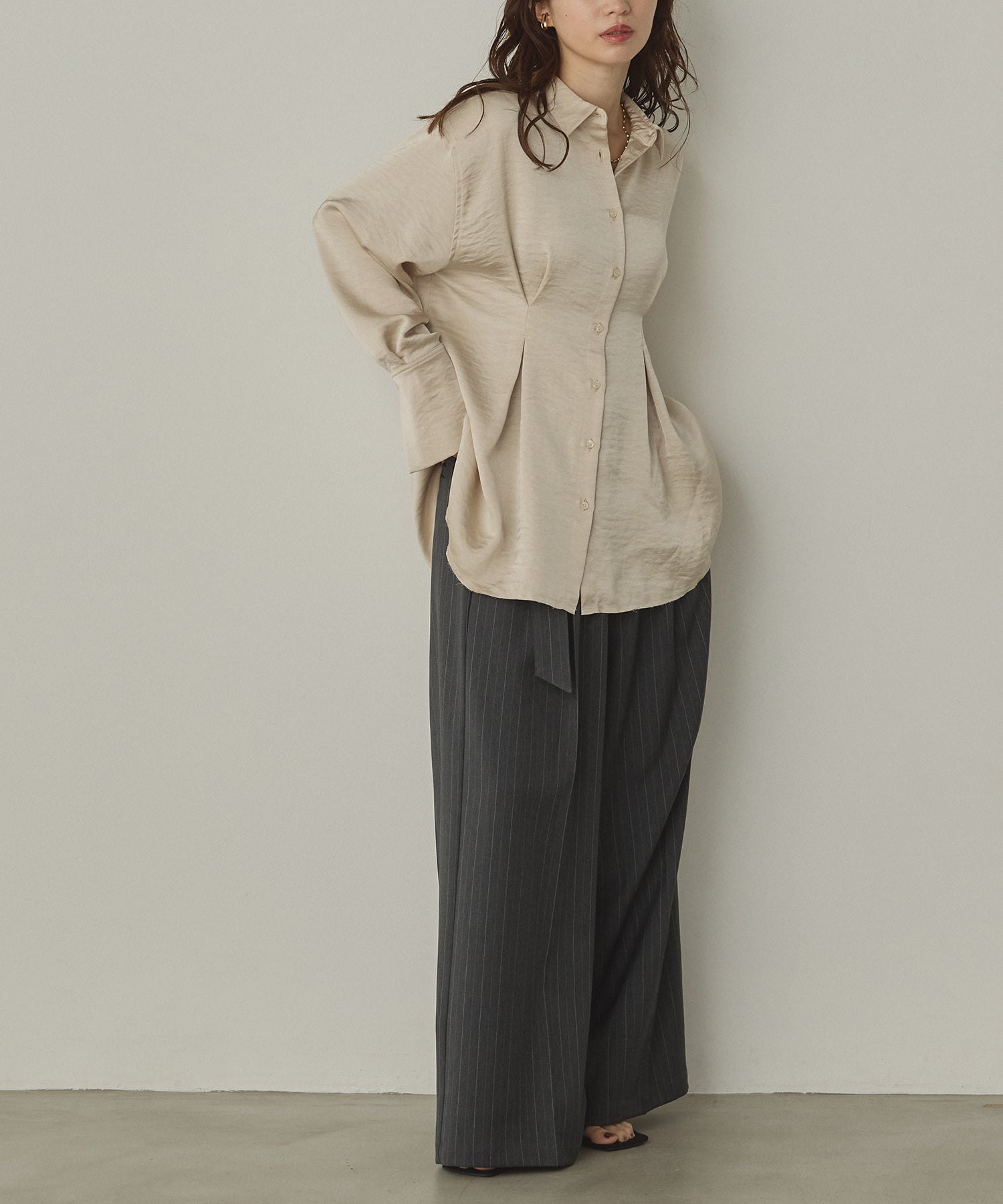 MATTE SATIN TUCK SHIRT