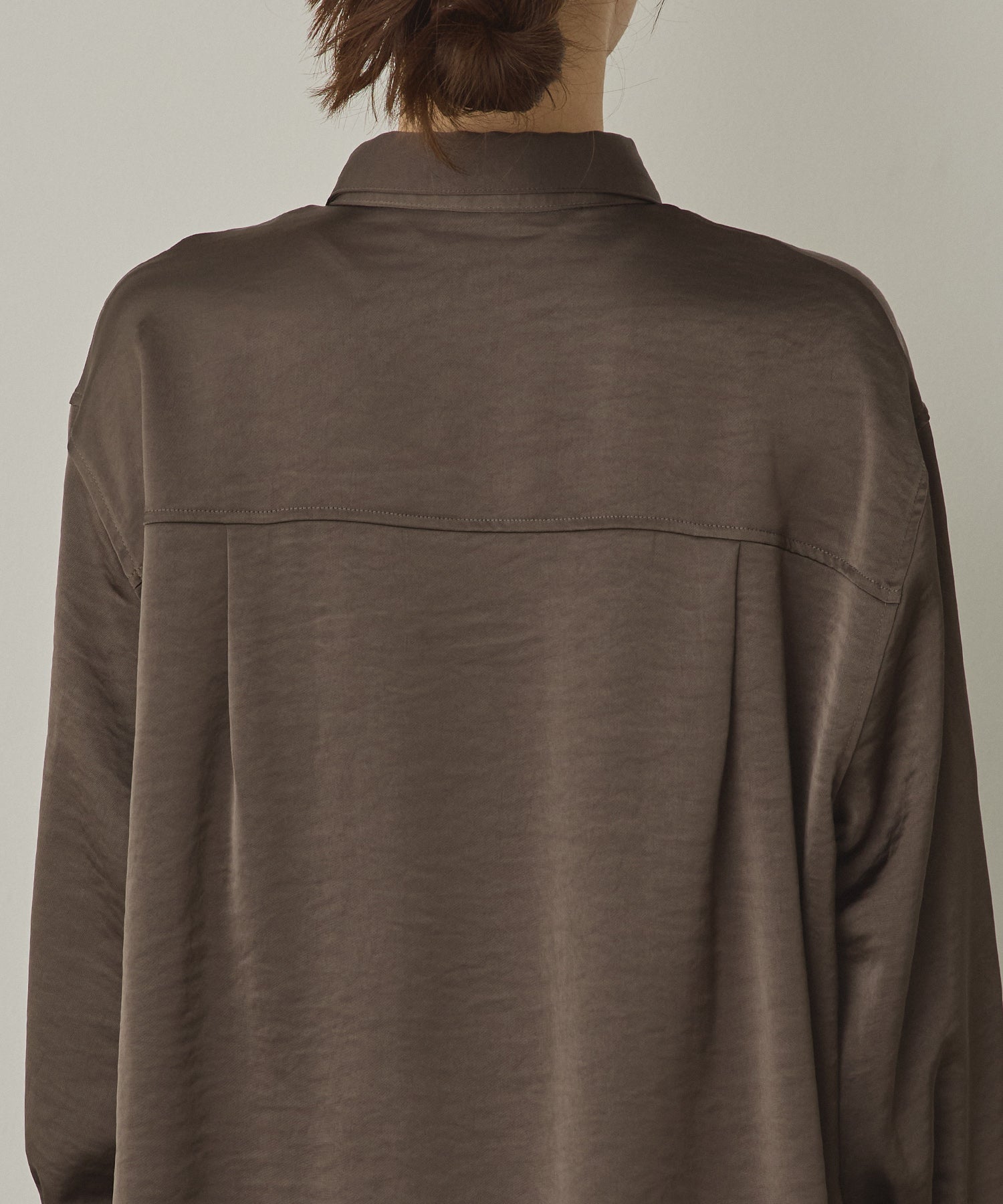 MATTE SATIN TUCK SHIRT