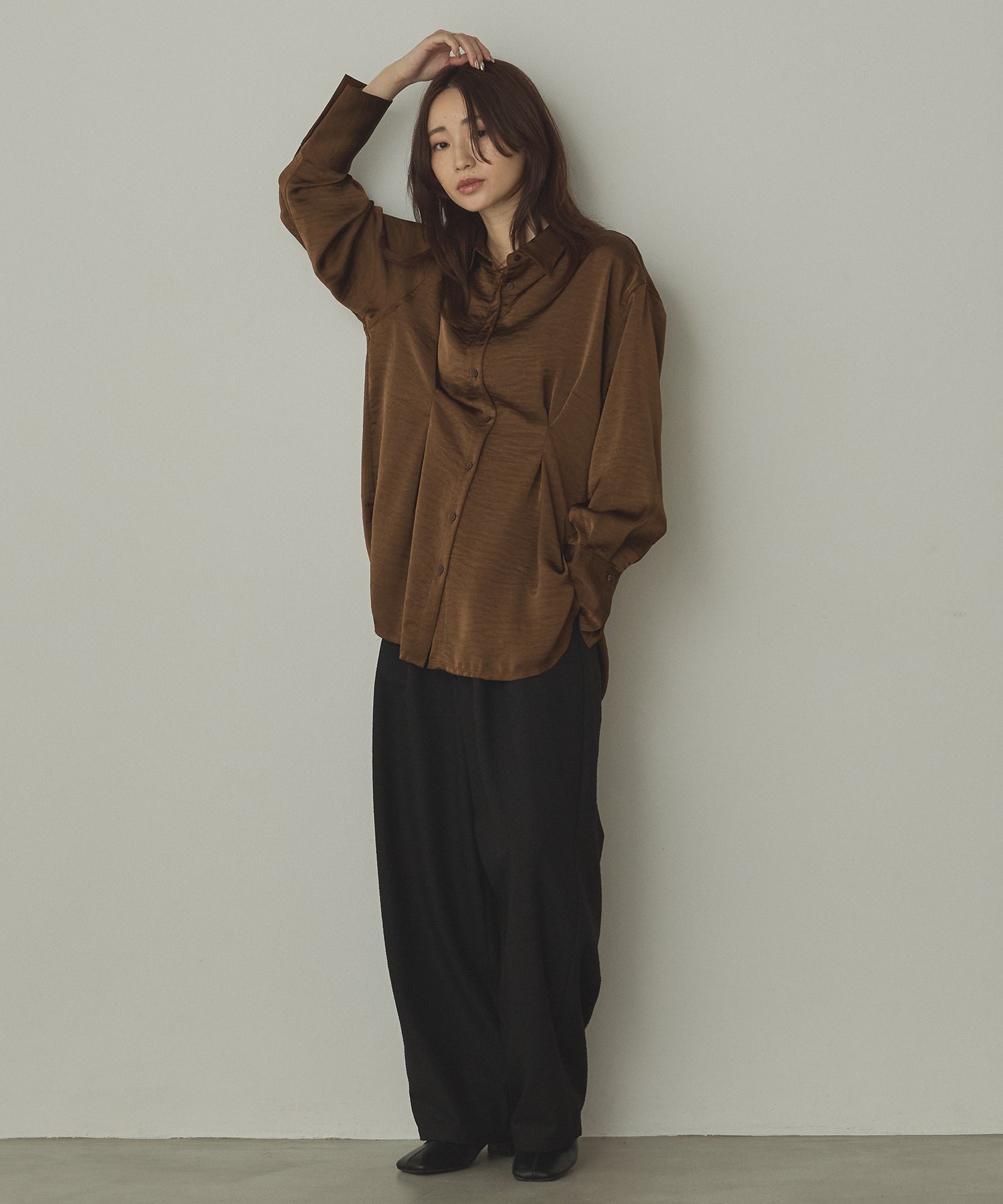 MATTE SATIN TUCK SHIRT