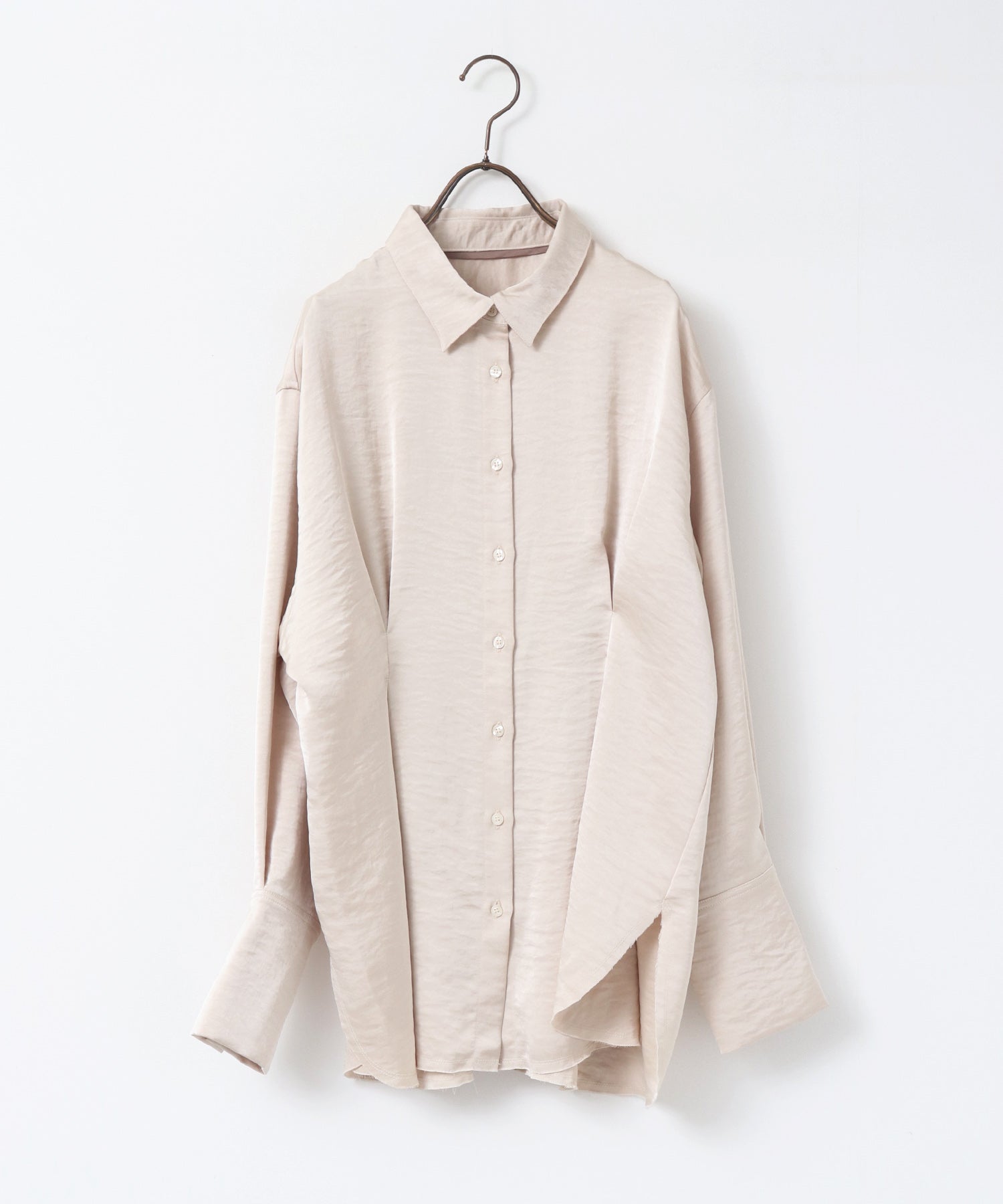 MATTE SATIN TUCK SHIRT