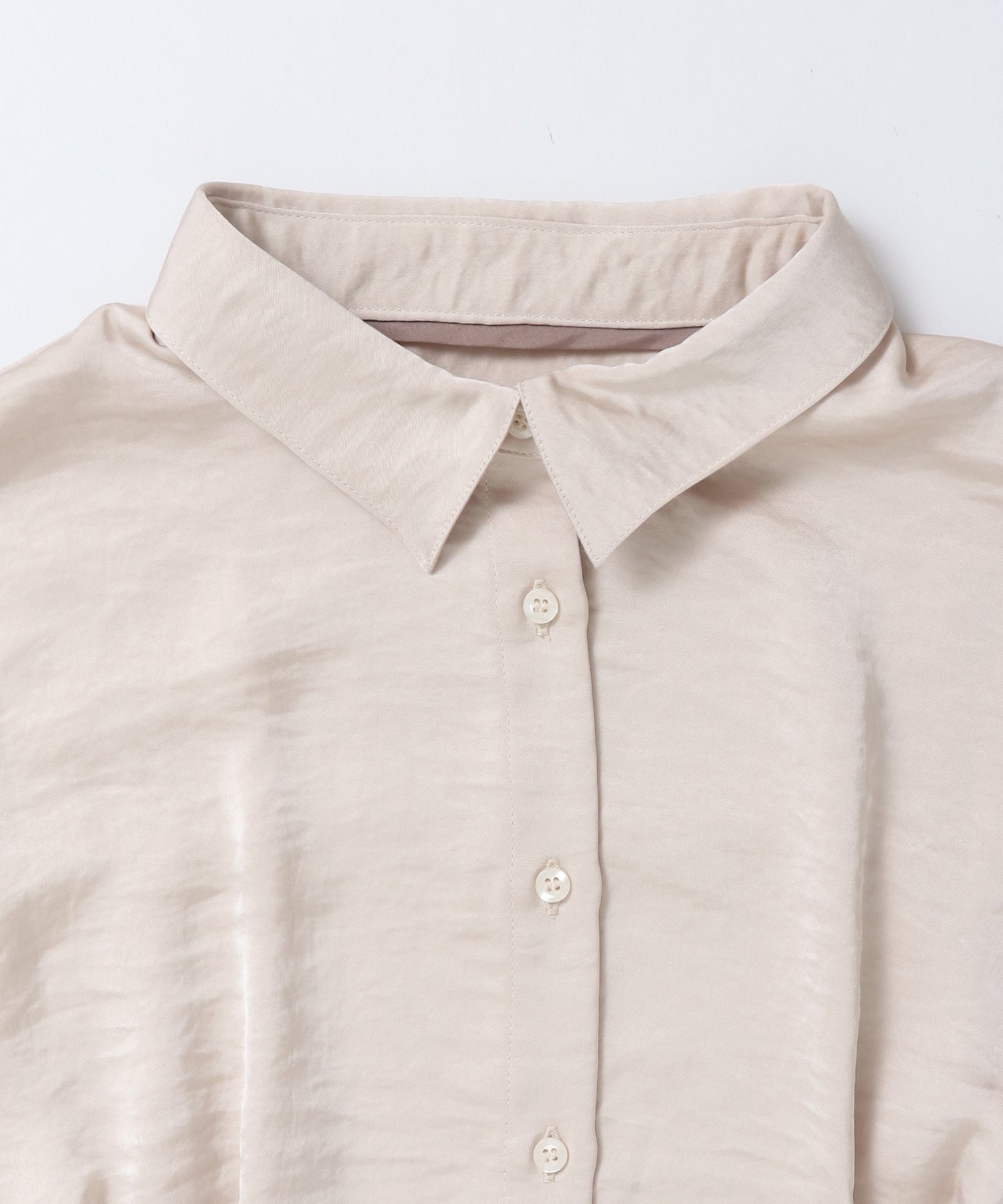 MATTE SATIN TUCK SHIRT
