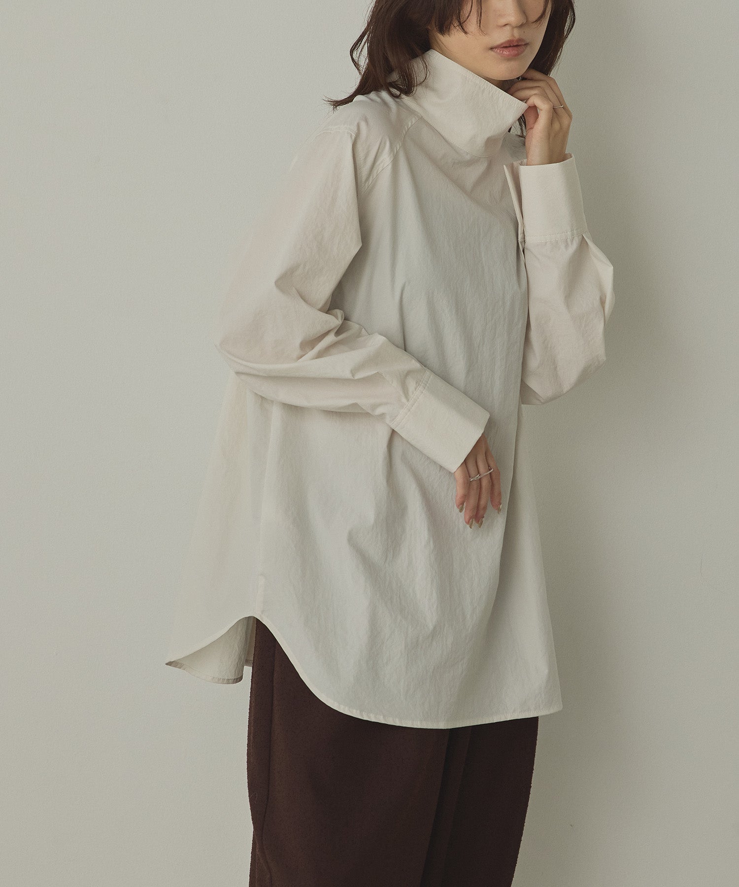 2WAY HIGH NECK SHIRT