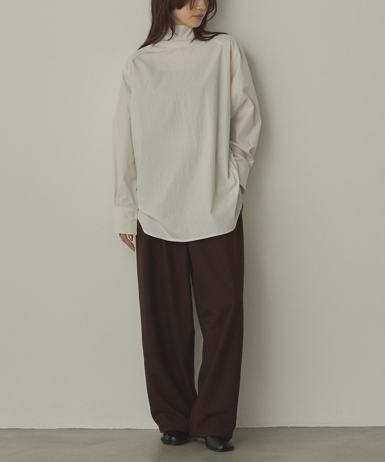 2WAY HIGH NECK SHIRT
