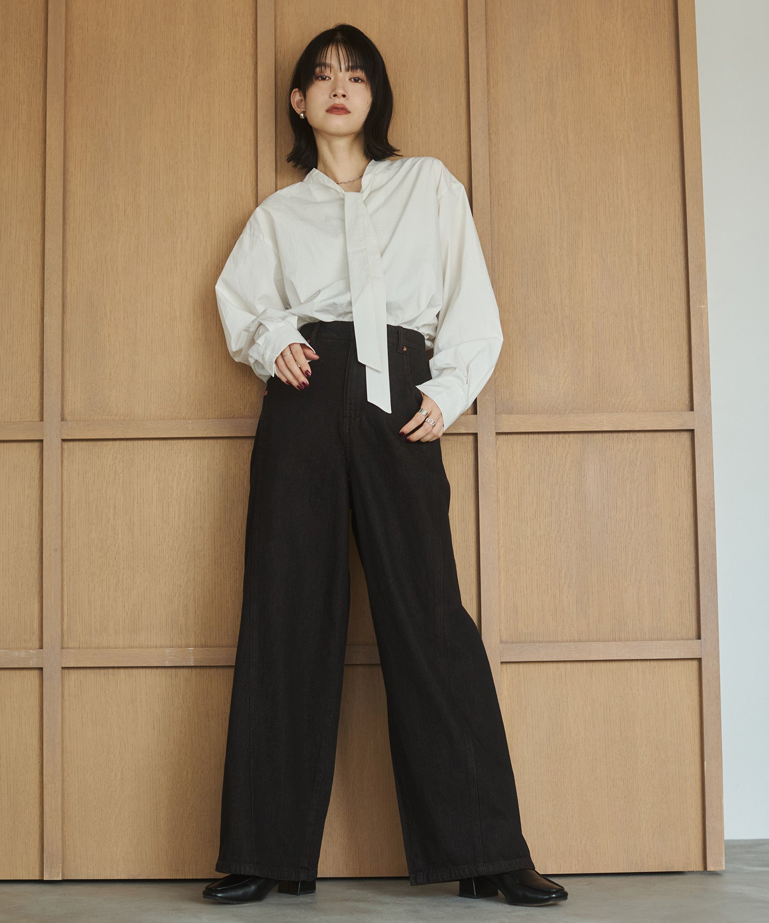 2WAY BOWTIE BLOUSE
