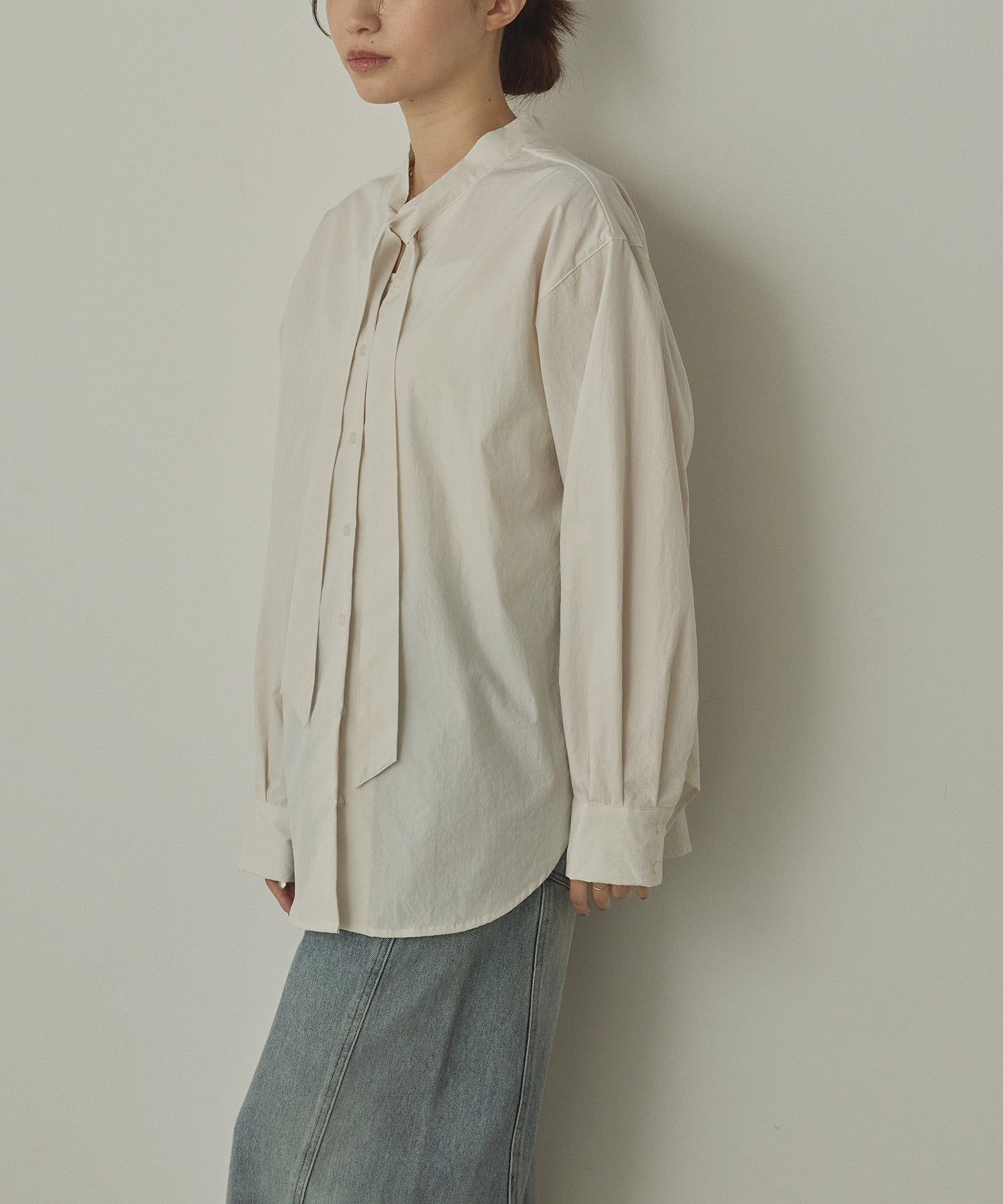 2WAY BOWTIE BLOUSE