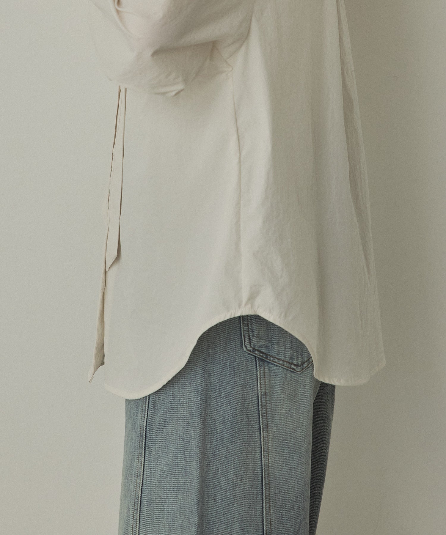 2WAY BOWTIE BLOUSE