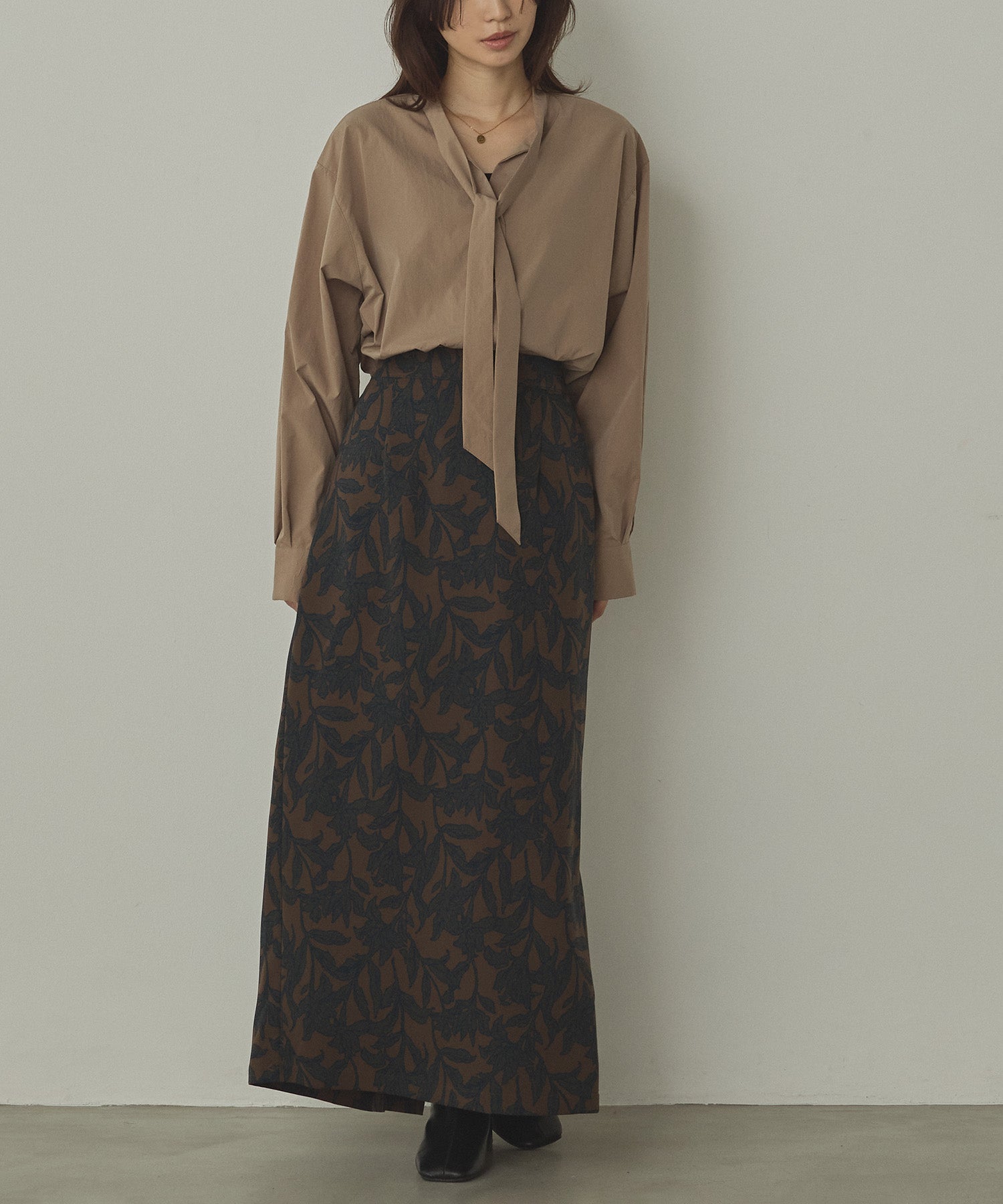 2WAY BOWTIE BLOUSE