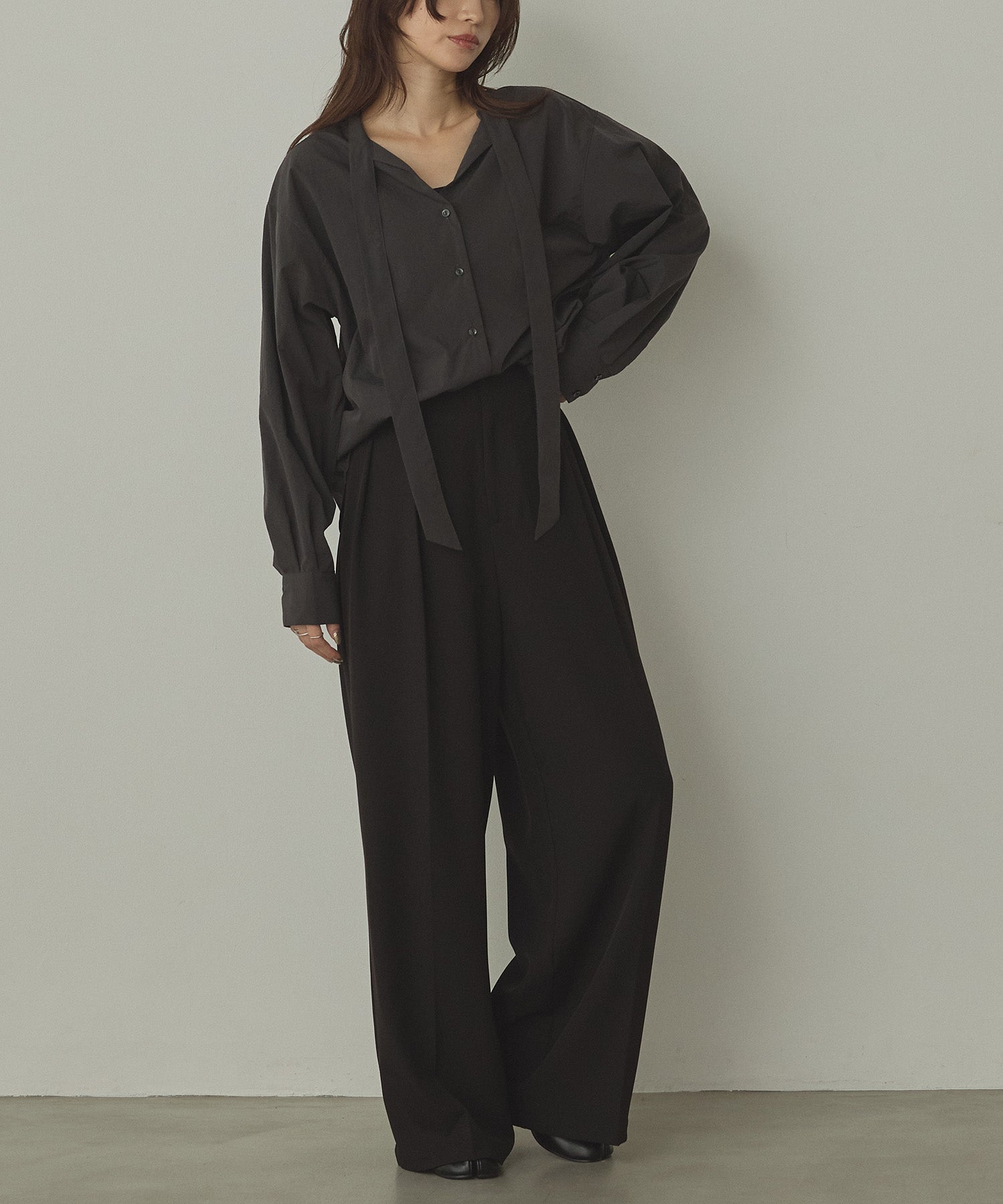 2WAY BOWTIE BLOUSE