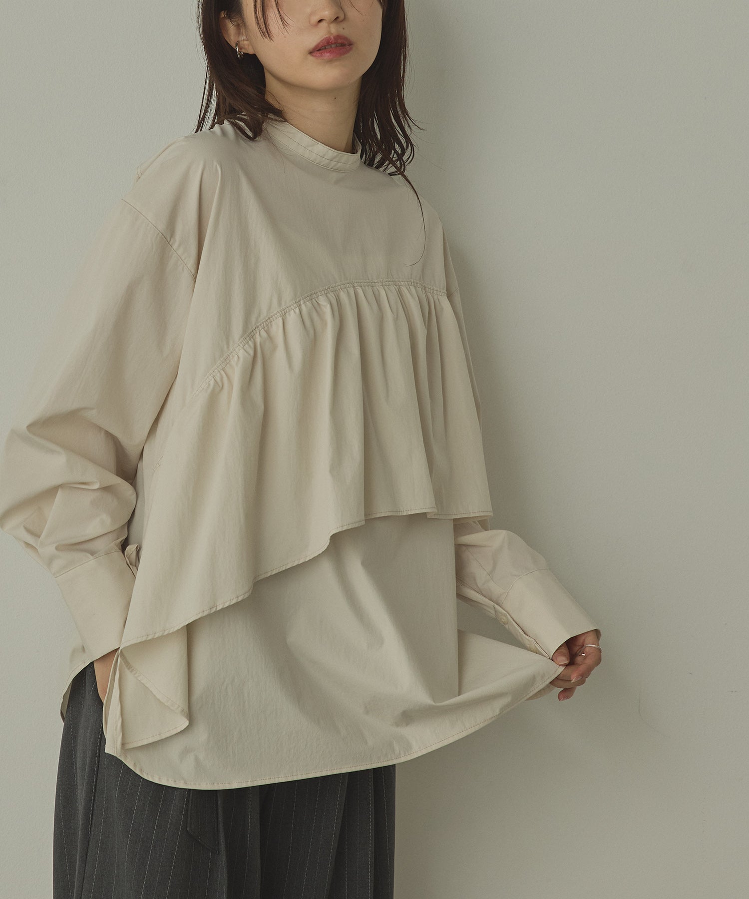 ポリエステルブロード 前後2WAYフリルシャツ