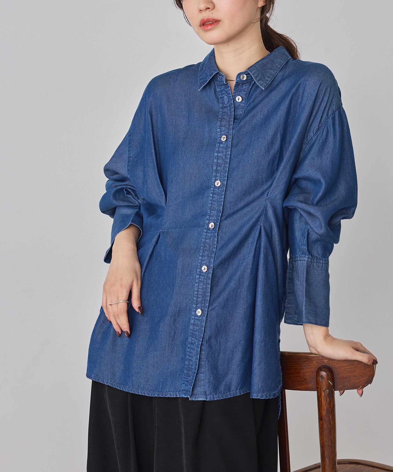 デニム オーバータックシャツ