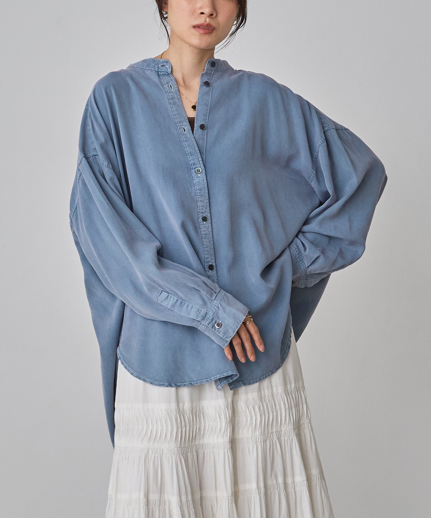 バックギャザー テンセルデニムシャツ