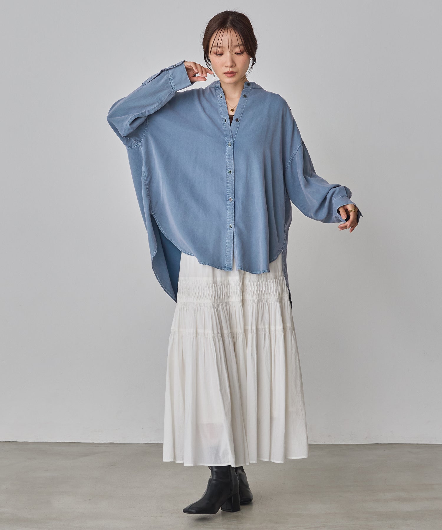 バックギャザー テンセルデニムシャツ