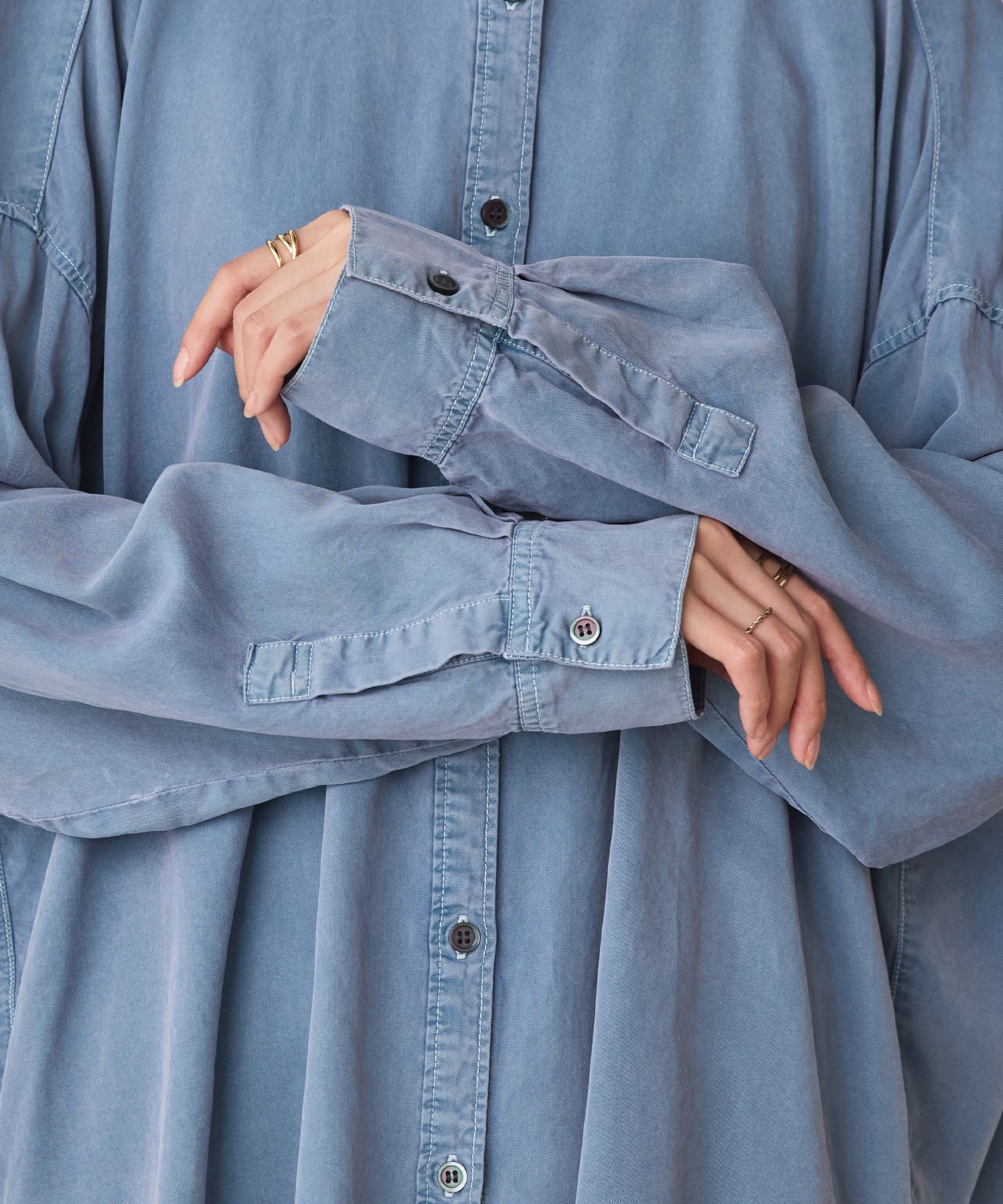 バックギャザー テンセルデニムシャツ