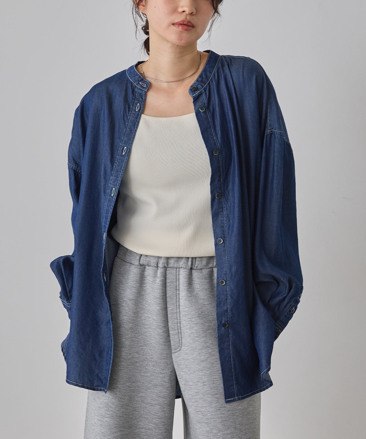 バックギャザー テンセルデニムシャツ