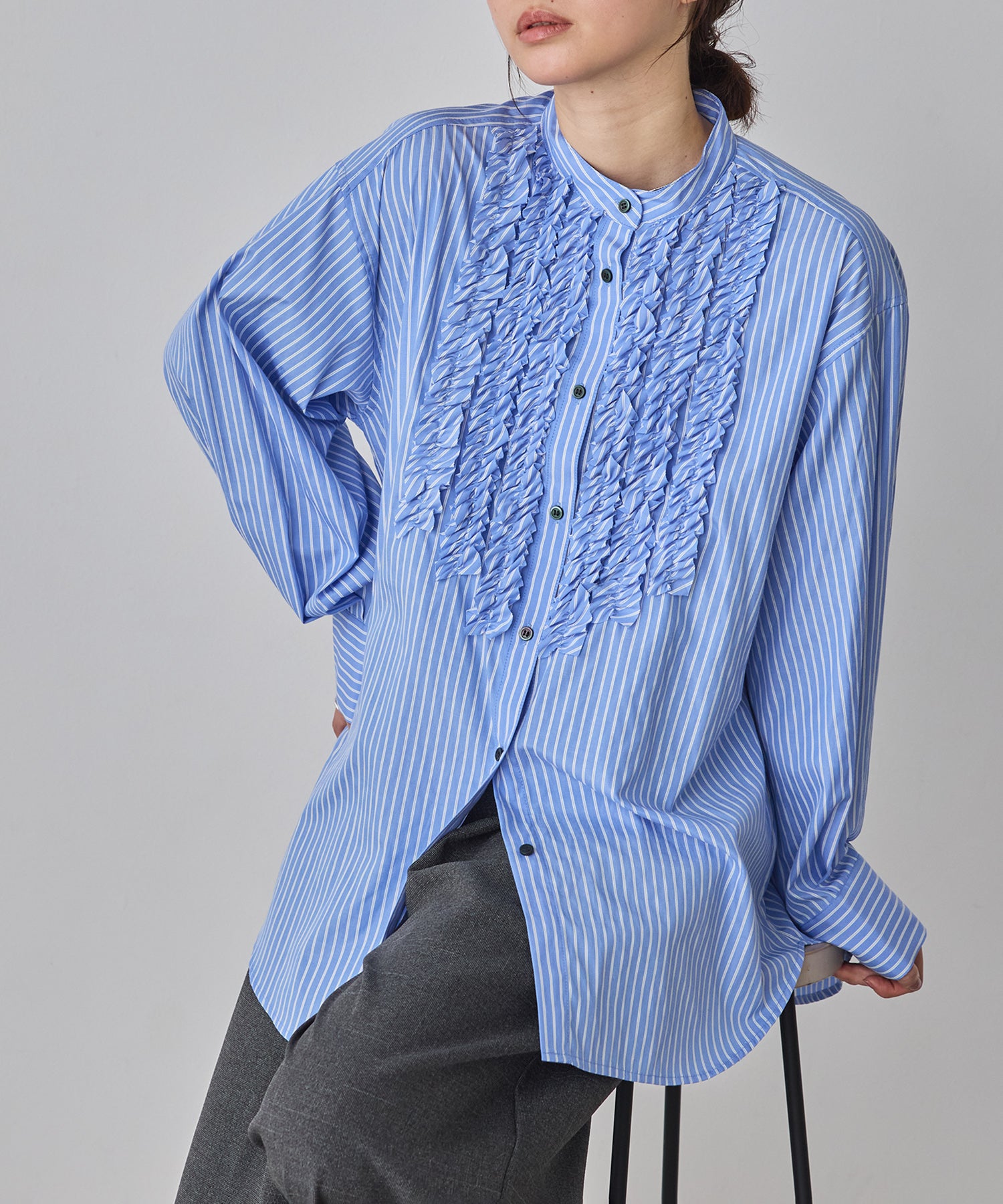 スラブ/デニム ストライプフリルシャツ