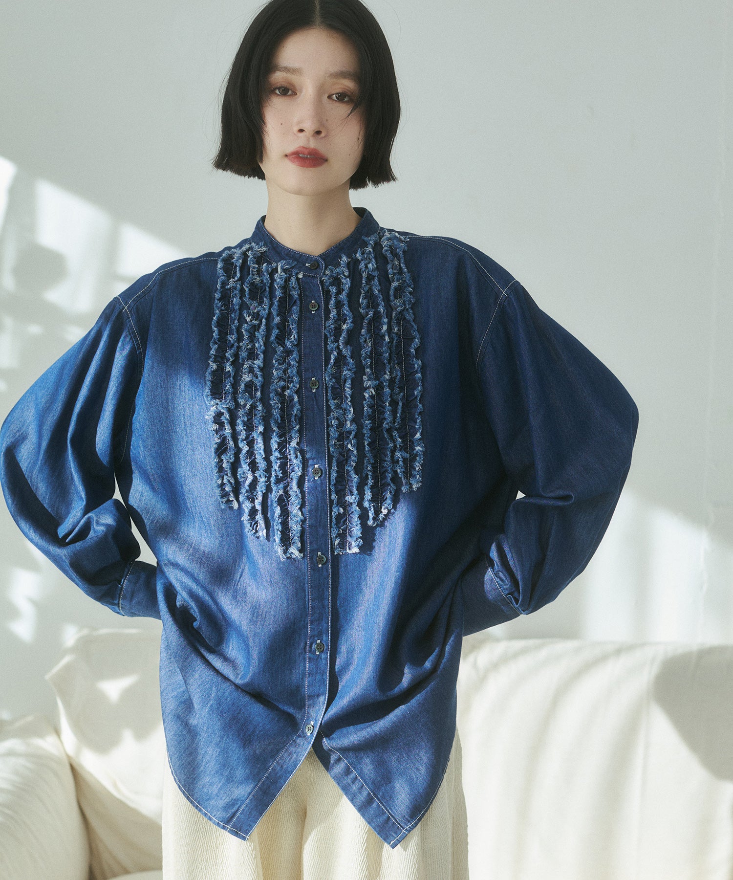 スラブ/デニム ストライプフリルシャツ