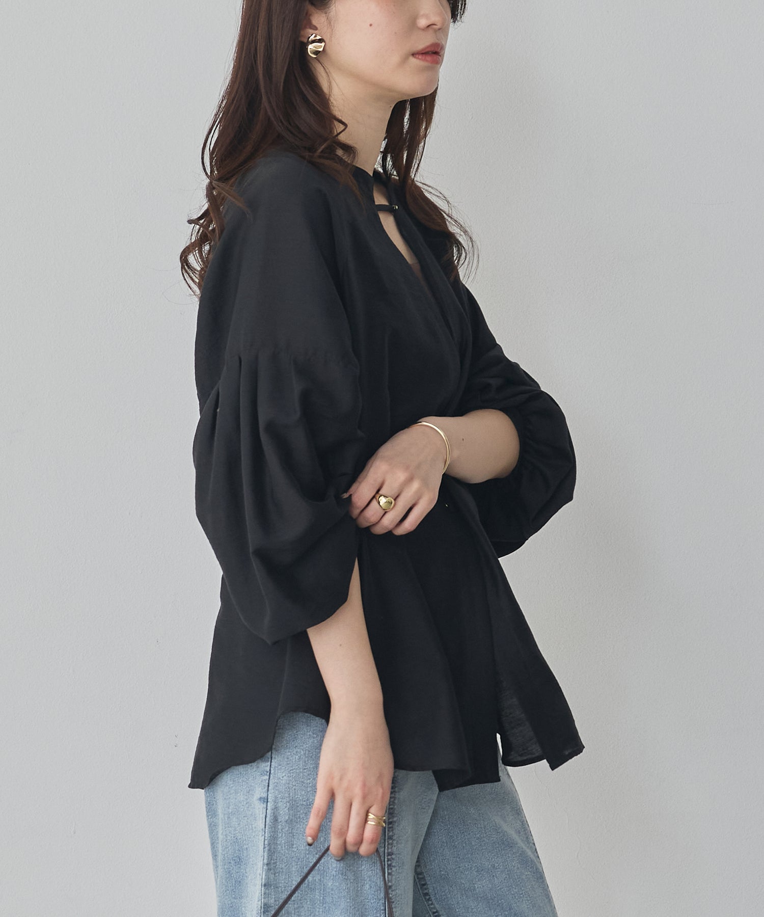《PRE-ORDER》REVERSIBLE SHEER SHIRT