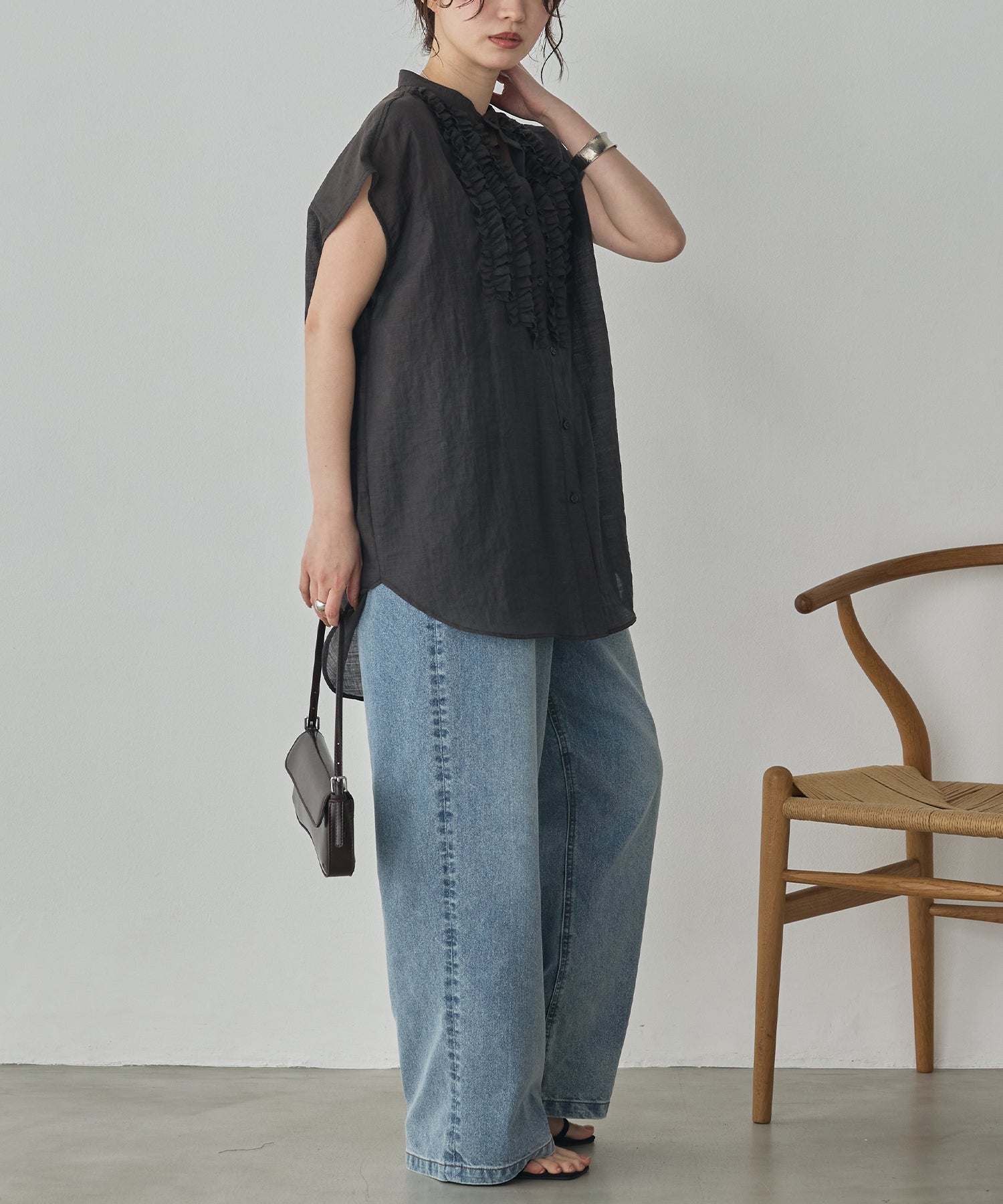 model : H160 着用サイズ : FREE