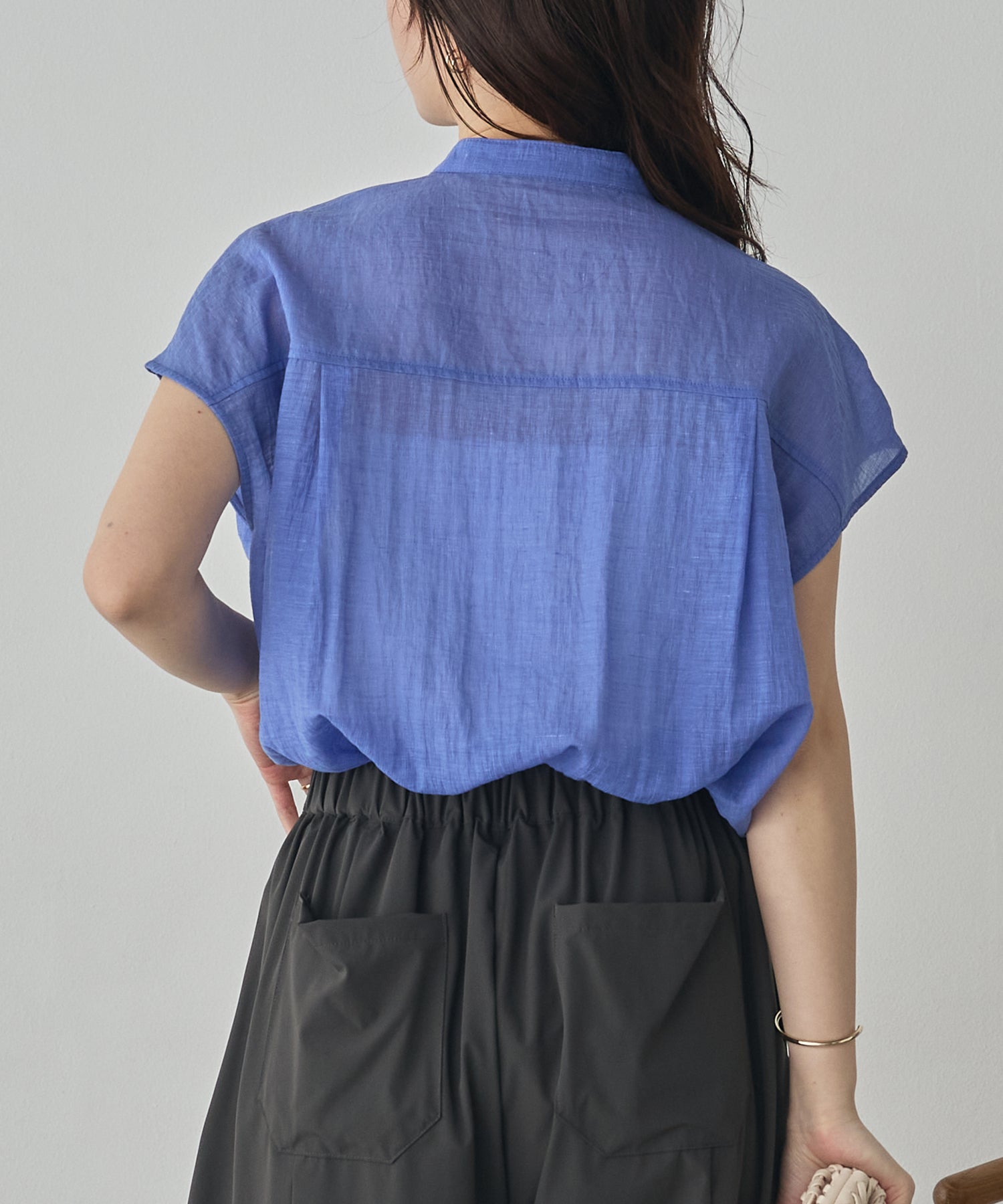 HIGH-TWIST SLUB FRILL BLOUSE