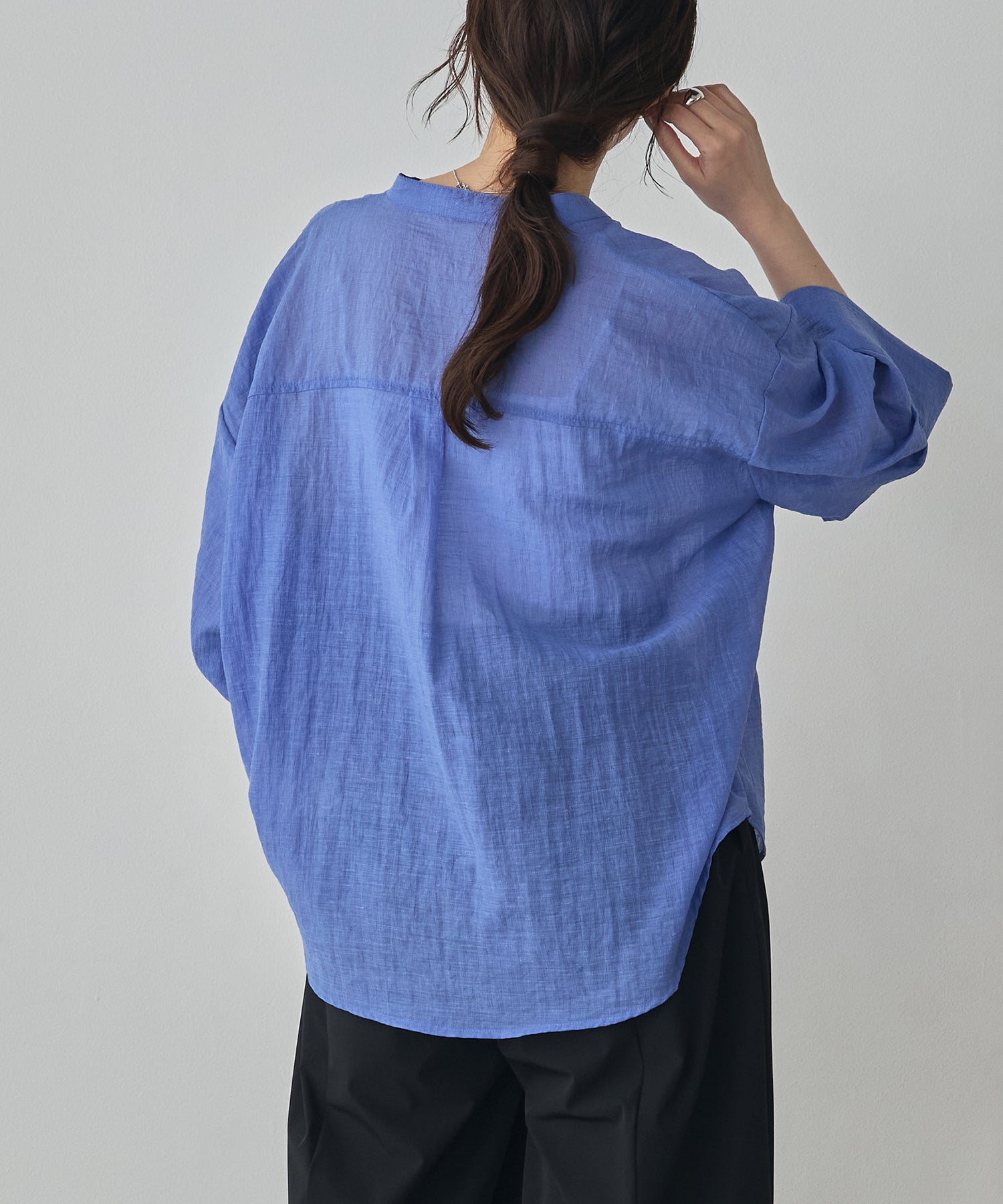 HIGH-TWIST SLUB DOLMAN SHIRT