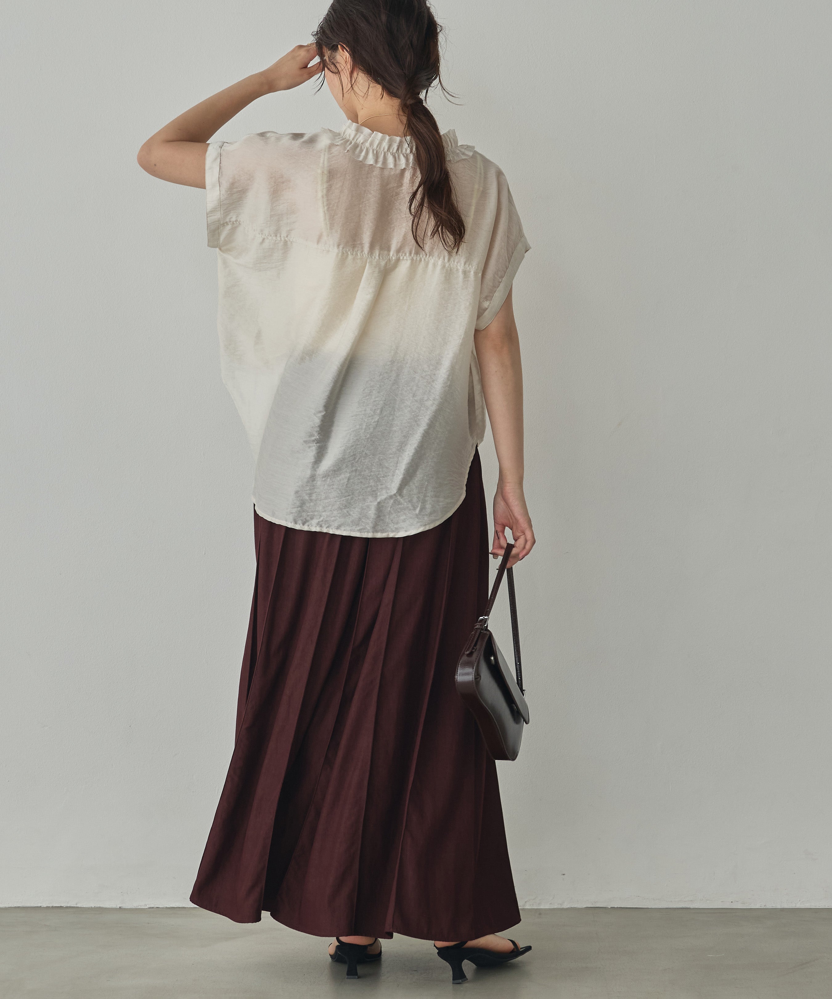 SOLID-COLOR / YARN-DYED CHECKERED FRILL SHIRT