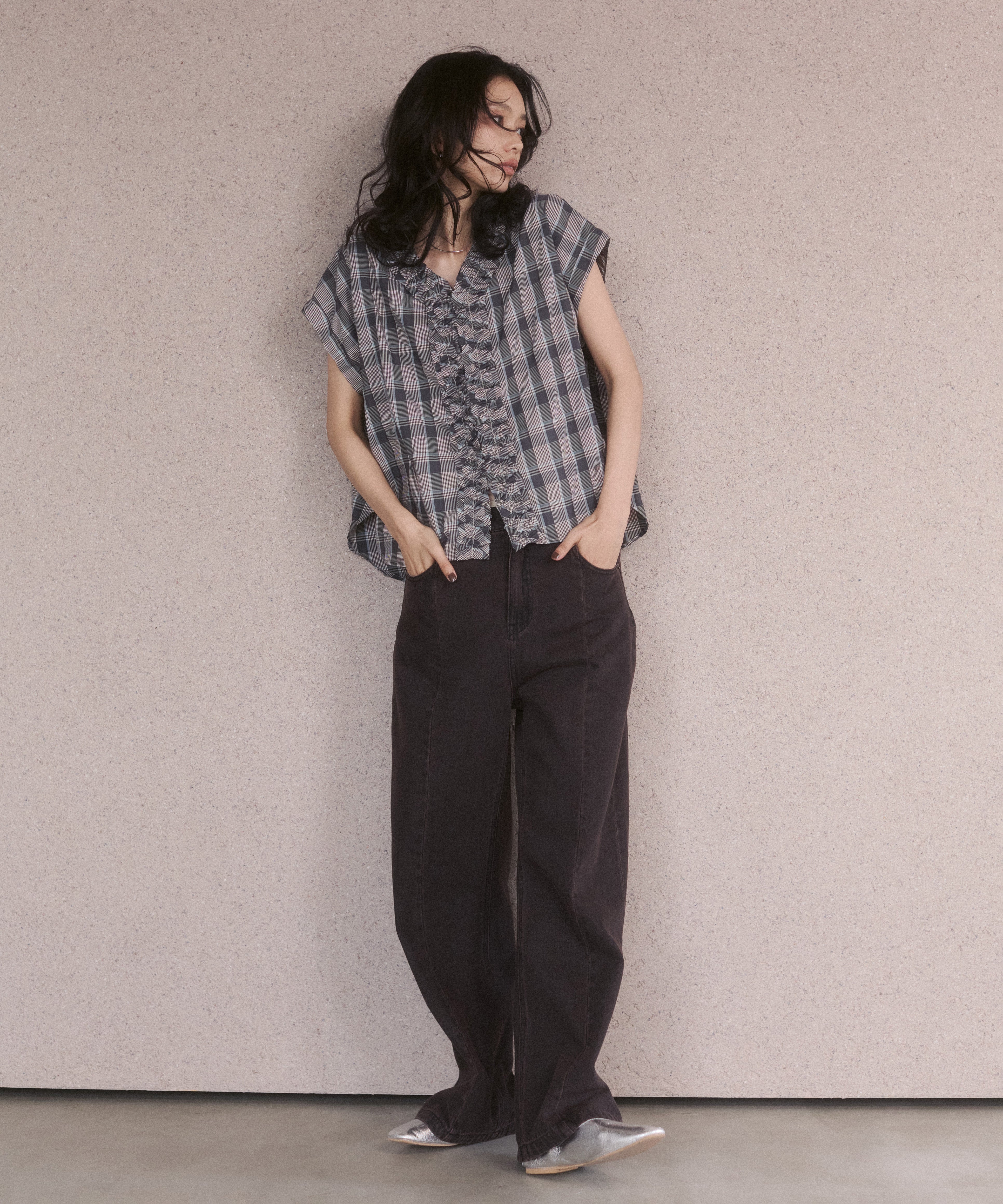 SOLID-COLOR / YARN-DYED CHECKERED FRILL SHIRT