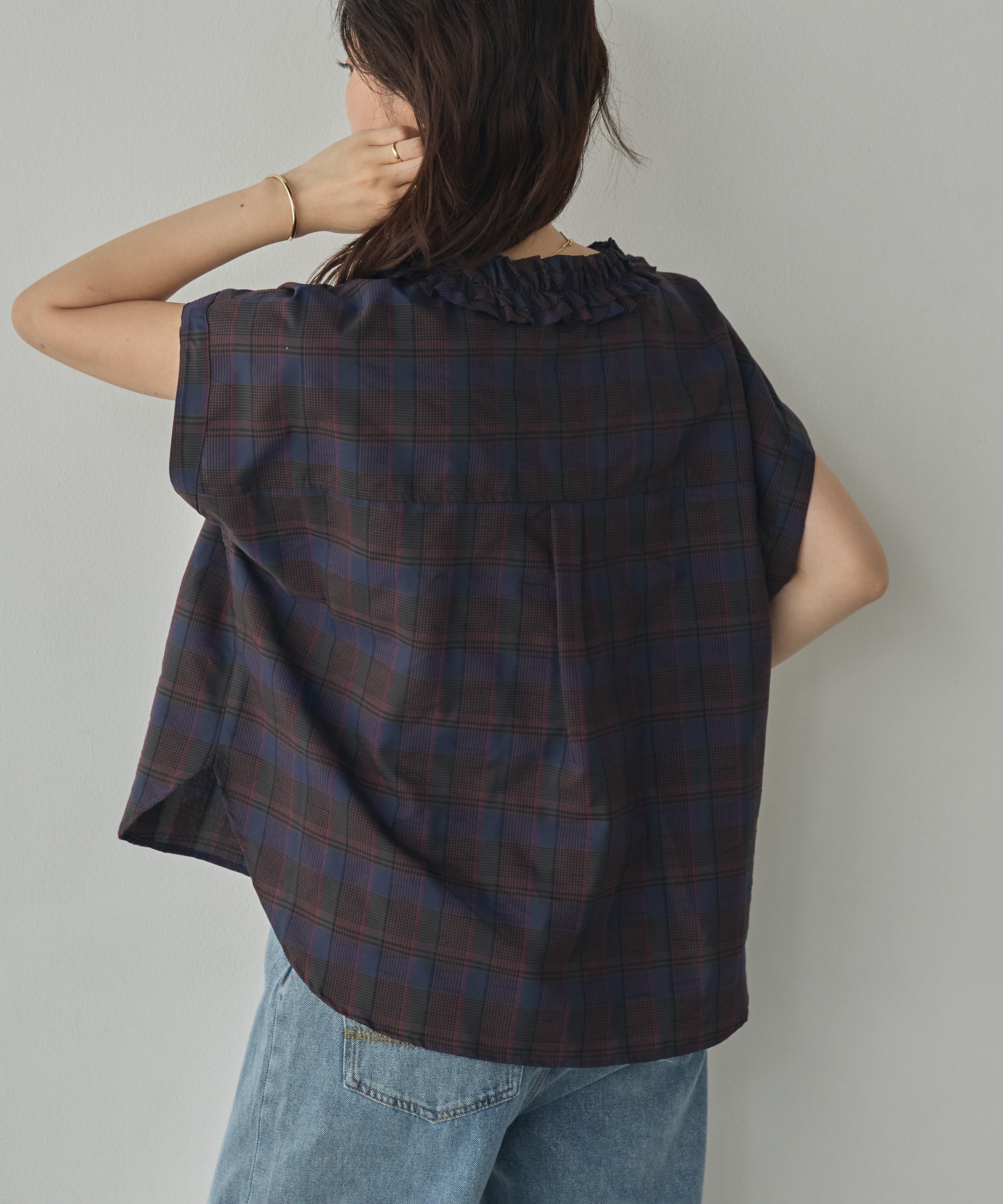 SOLID-COLOR / YARN-DYED CHECKERED FRILL SHIRT