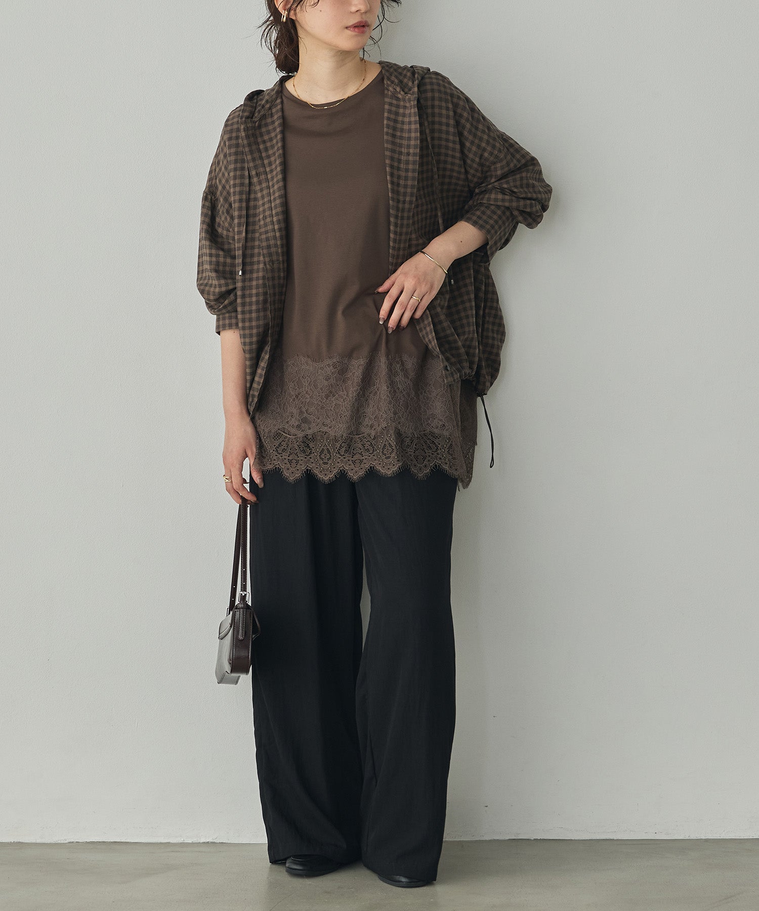 CHEQUERED HOODED SHIRT