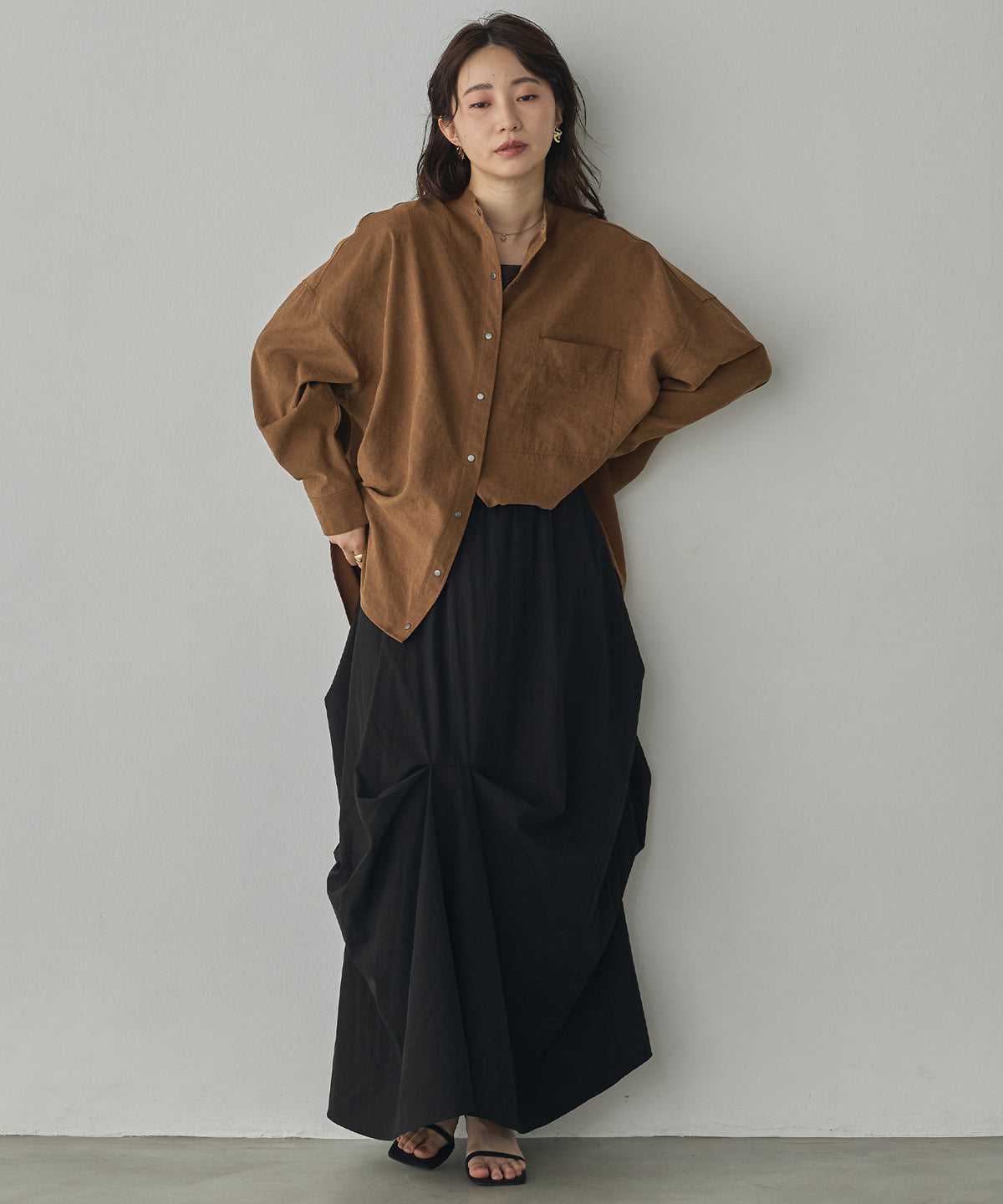 PEACH SUEDE 2WAY LENGTH BAND COLLAR SHIRT