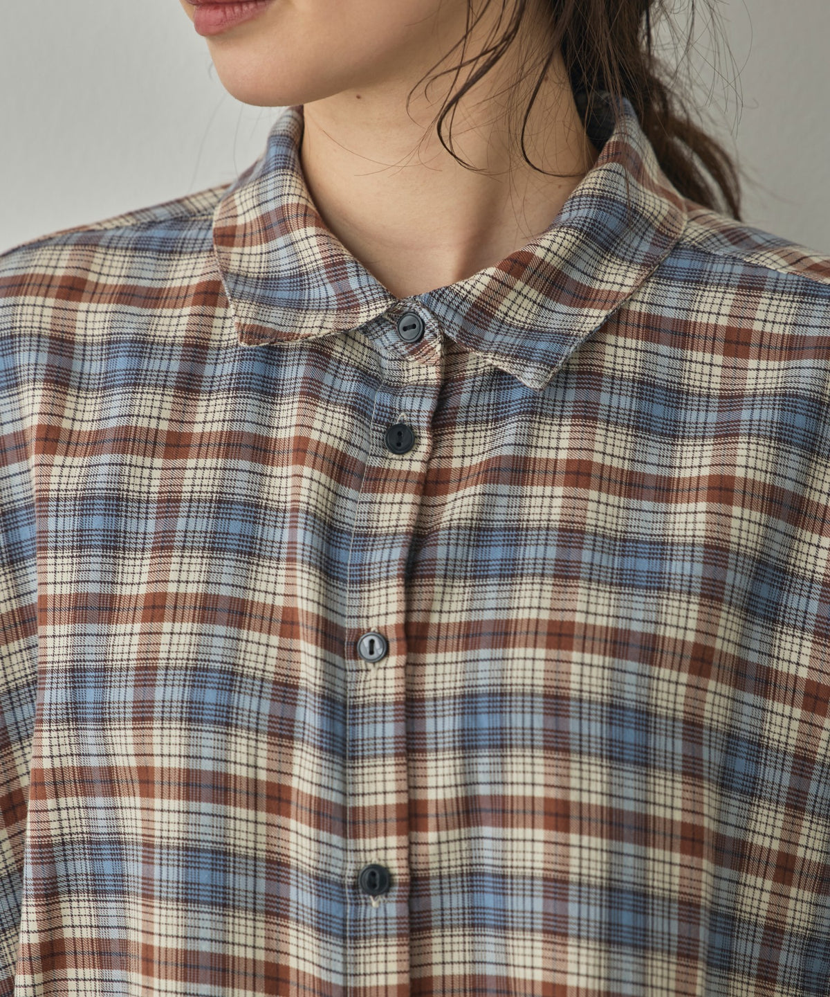 CHECKED GRADIENT SHIRT