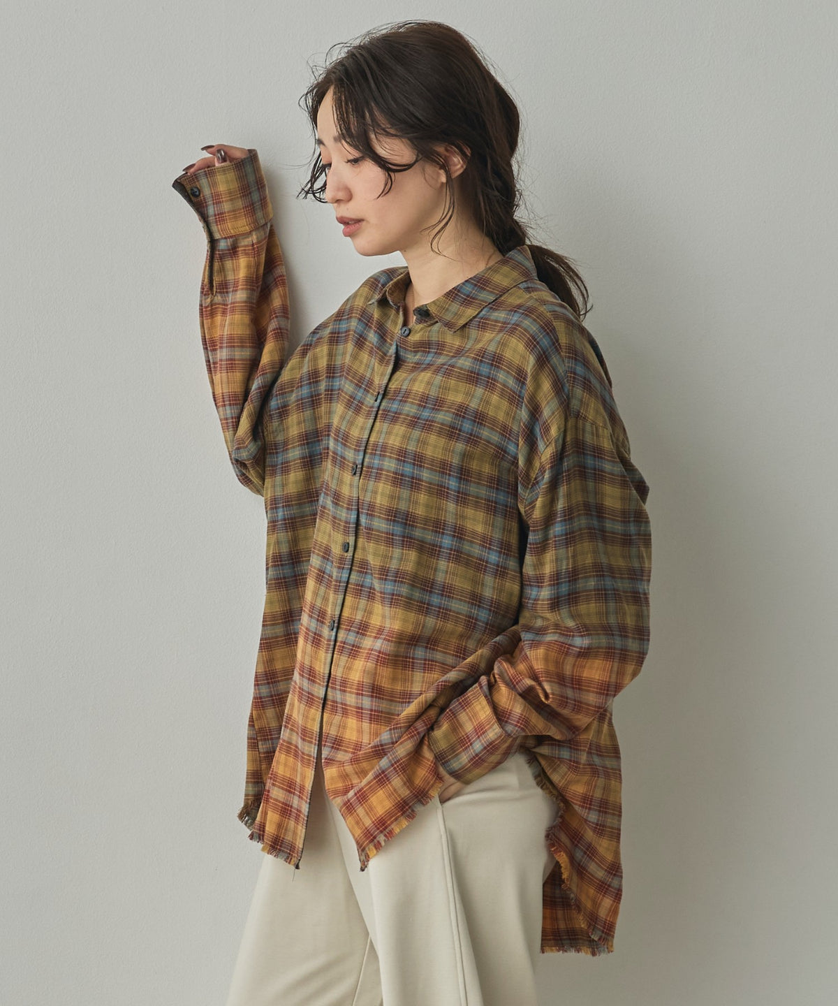 CHECKED GRADIENT SHIRT