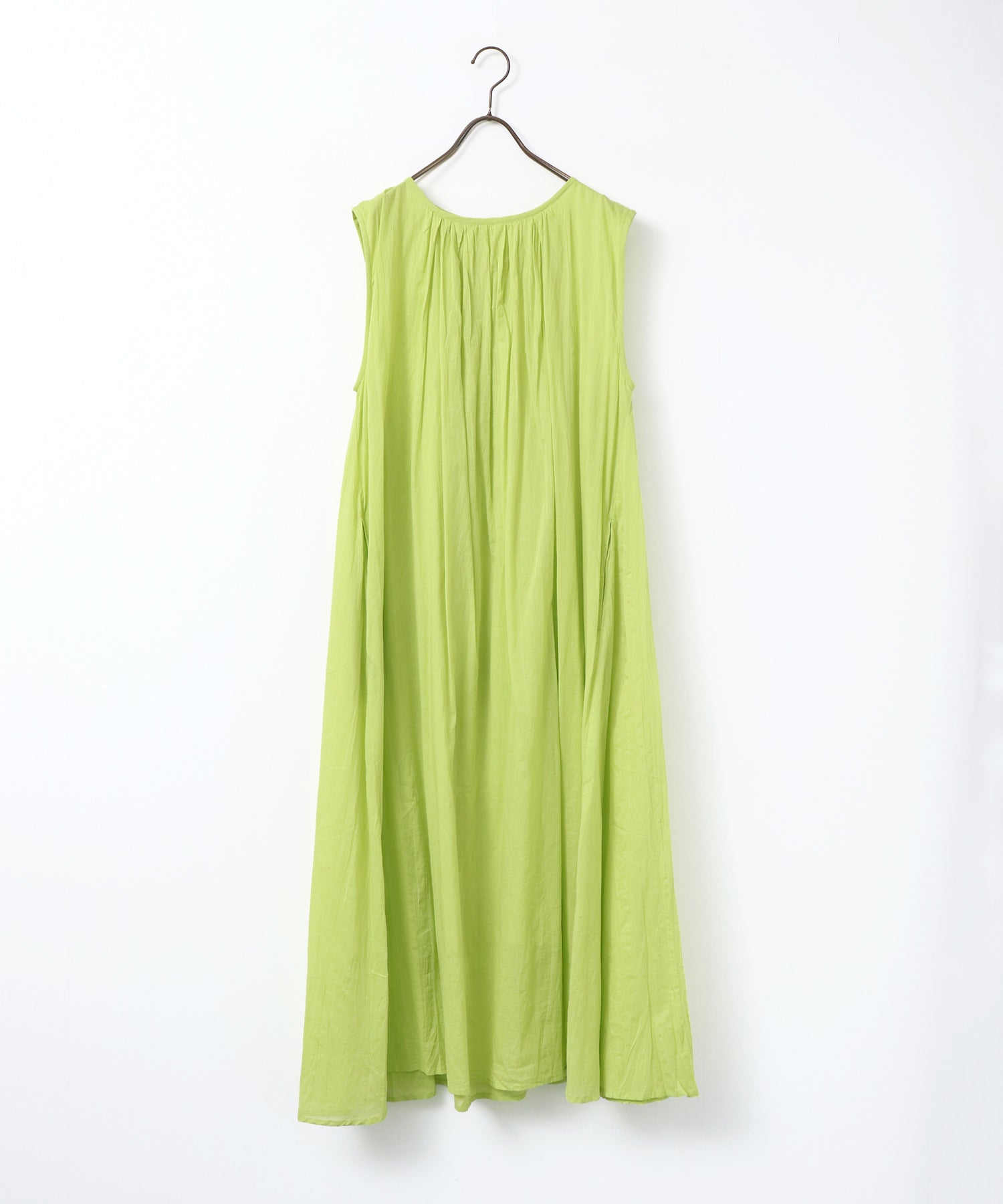 CRINKLE SLEEVELESS DRESS