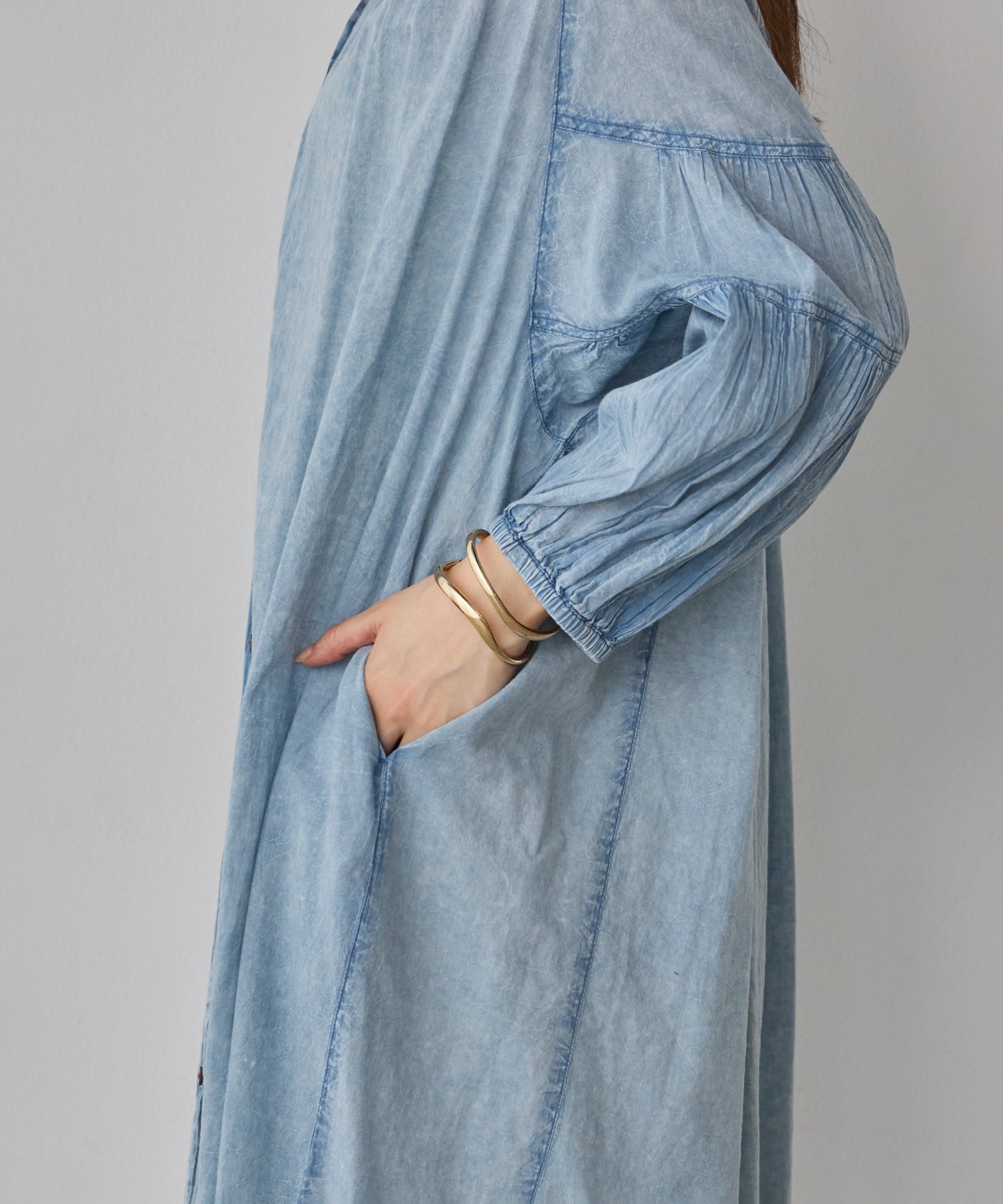ACID-WASH GATHERED ONE-PIECE
