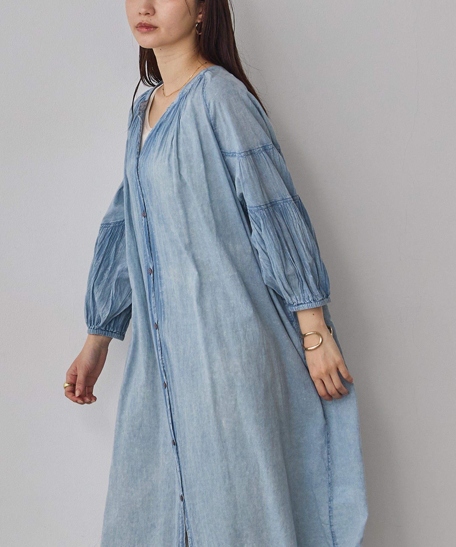 ACID-WASH GATHERED ONE-PIECE