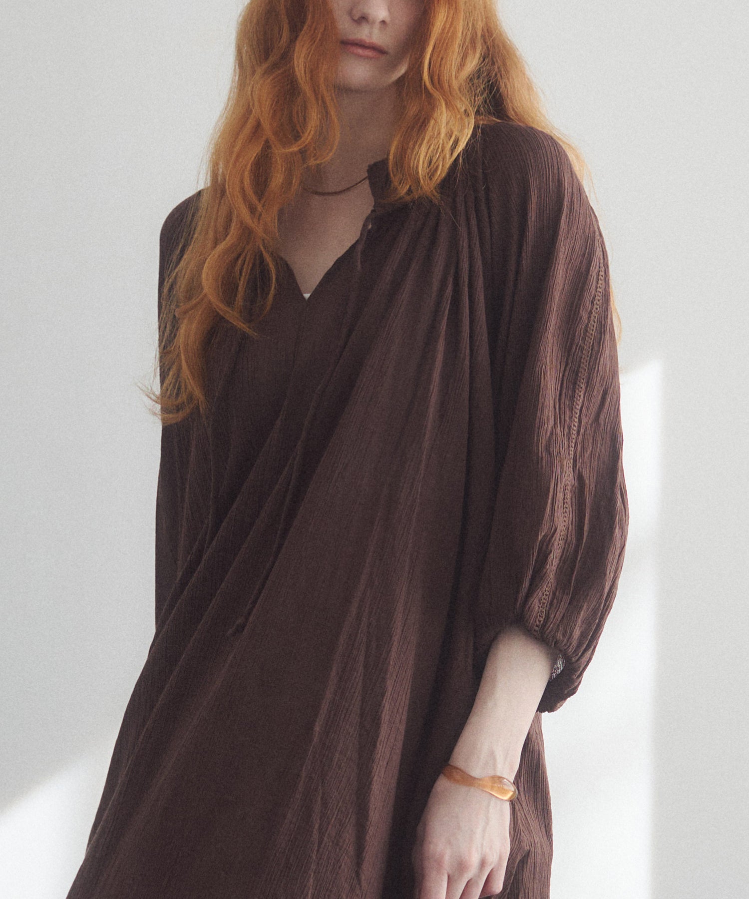 SKIPPER NECK GATHERED DRESS