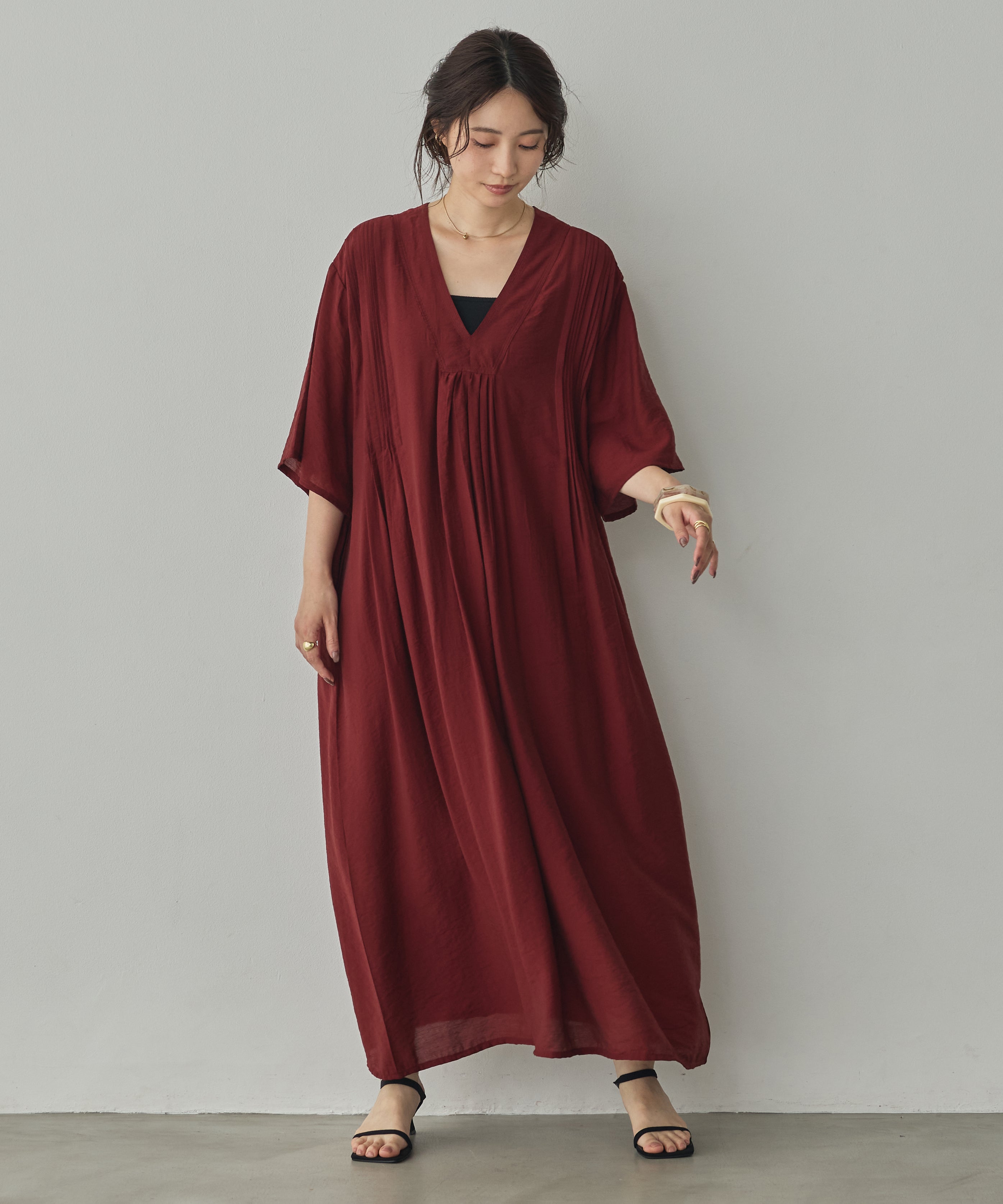 THREE-QUARTER SLEEVES KAFTAN-STYLE DRESS