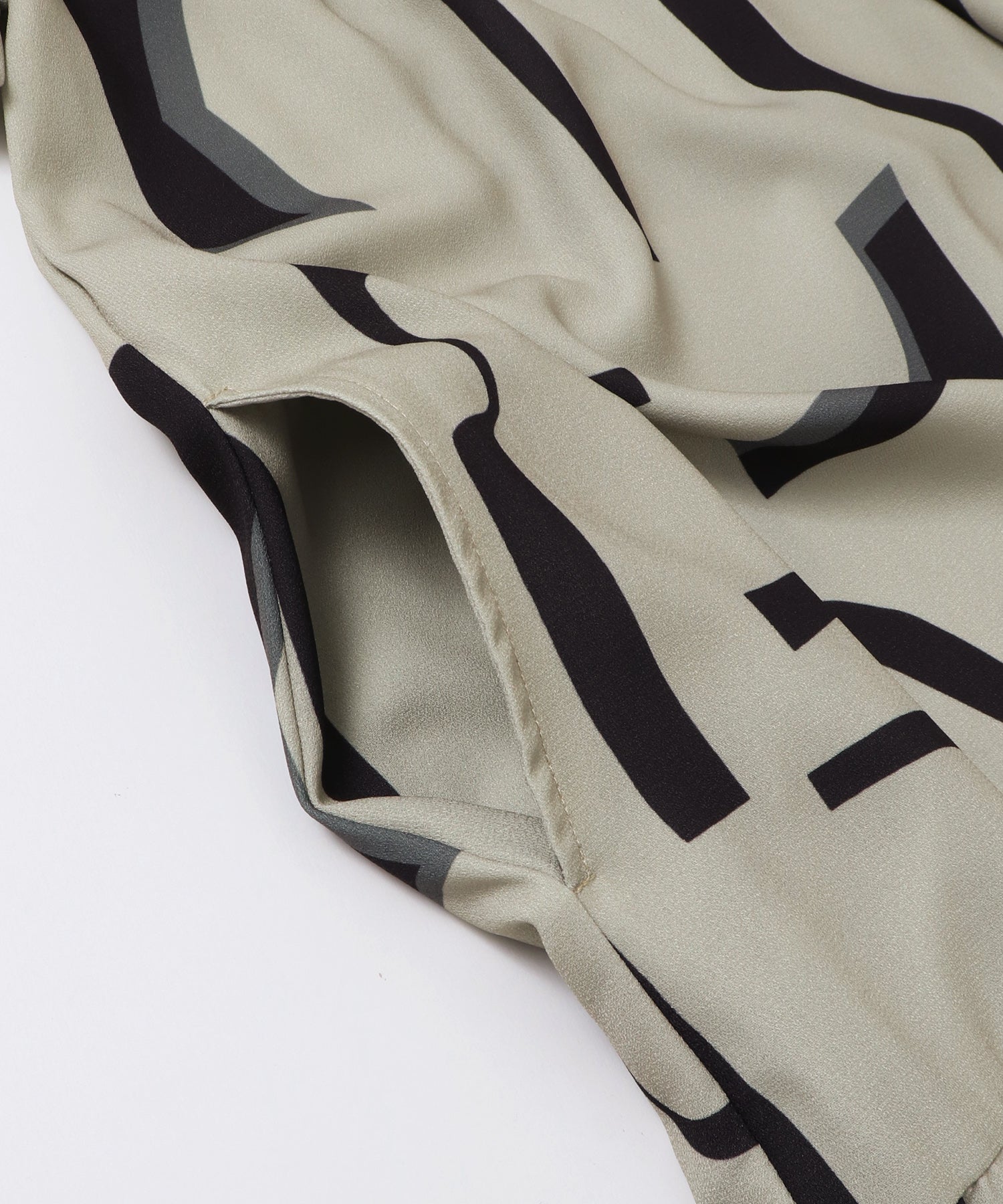 ジョーゼット柄 プリントワンピース