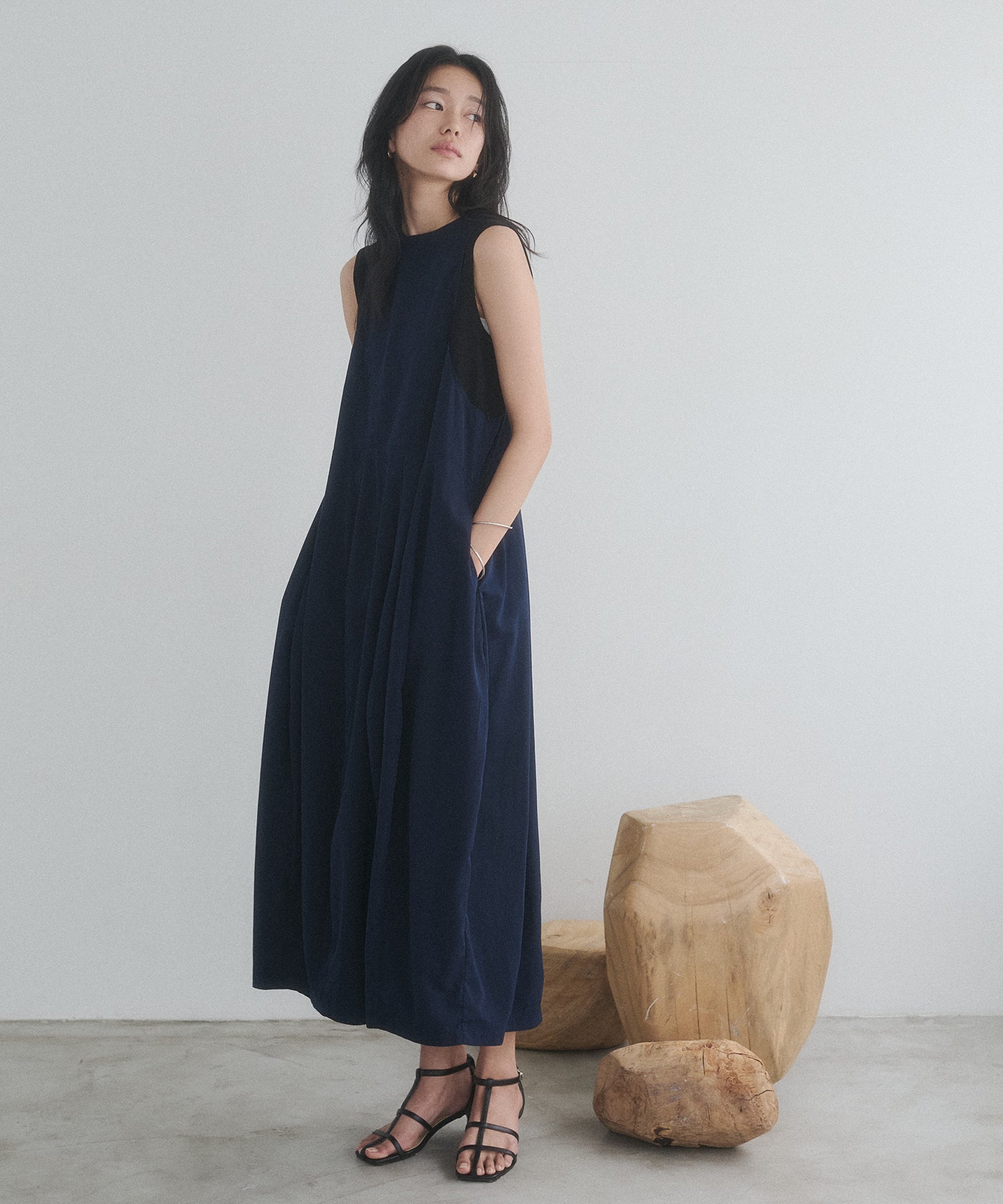 RIBBED BALLOON DRESS