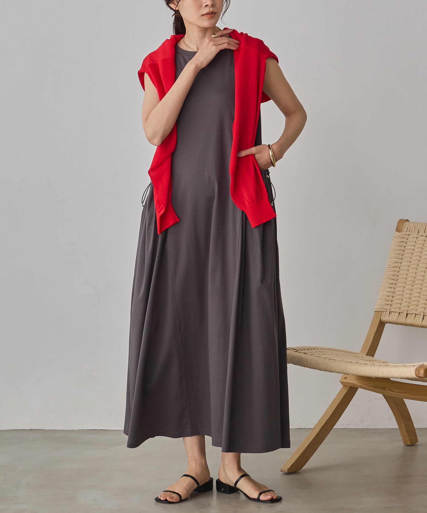 COMPACT SMOOTH DRAWSTRING DESIGN DRESS