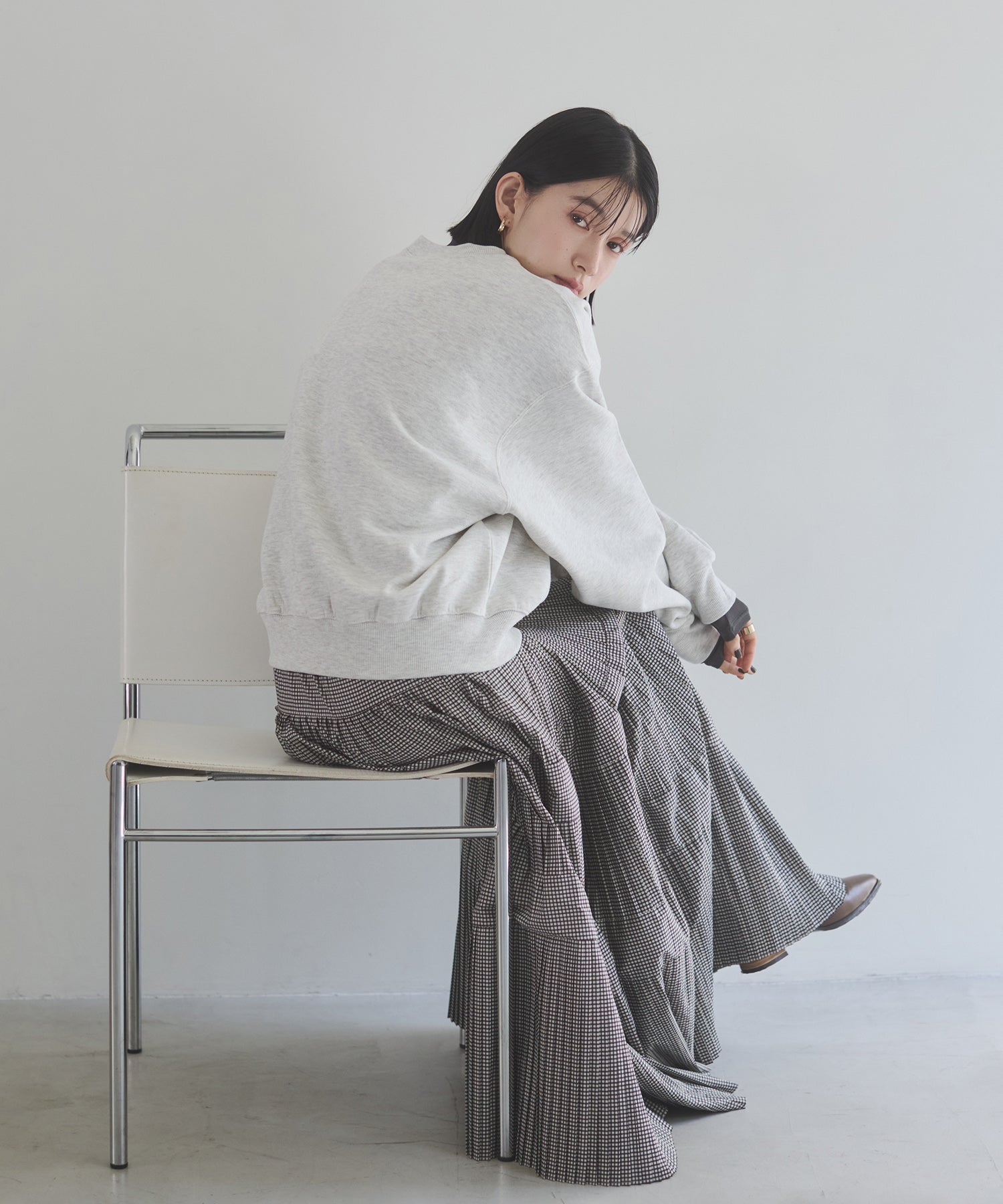 PLEATED TIERED SKIRT